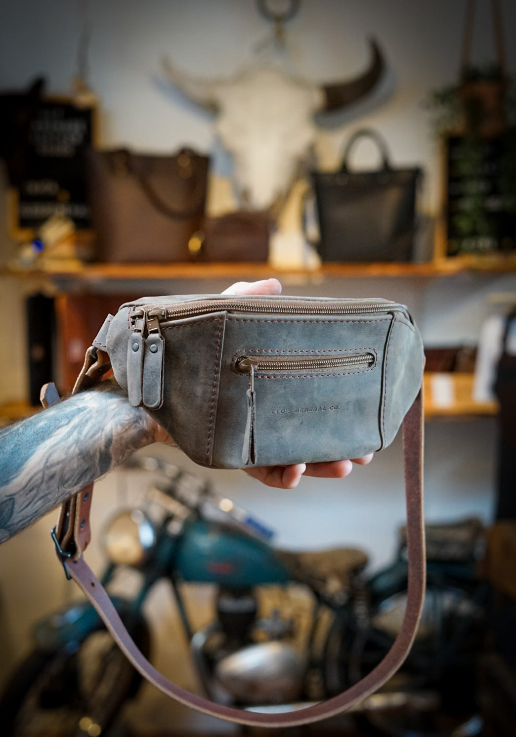 Stylish Chocolate Crazyhorse Fanny Pack for Men & Women - Perfect for Travel, Hiking, Running & Everyday Use