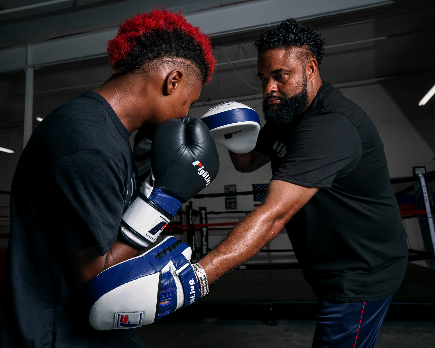 Fighting Force Leather Punch Mitts - Premium Boxing Training Gloves for MMA, Muay Thai & Kickboxing - Ideal for Sparring, Bag Work & Fitness Training