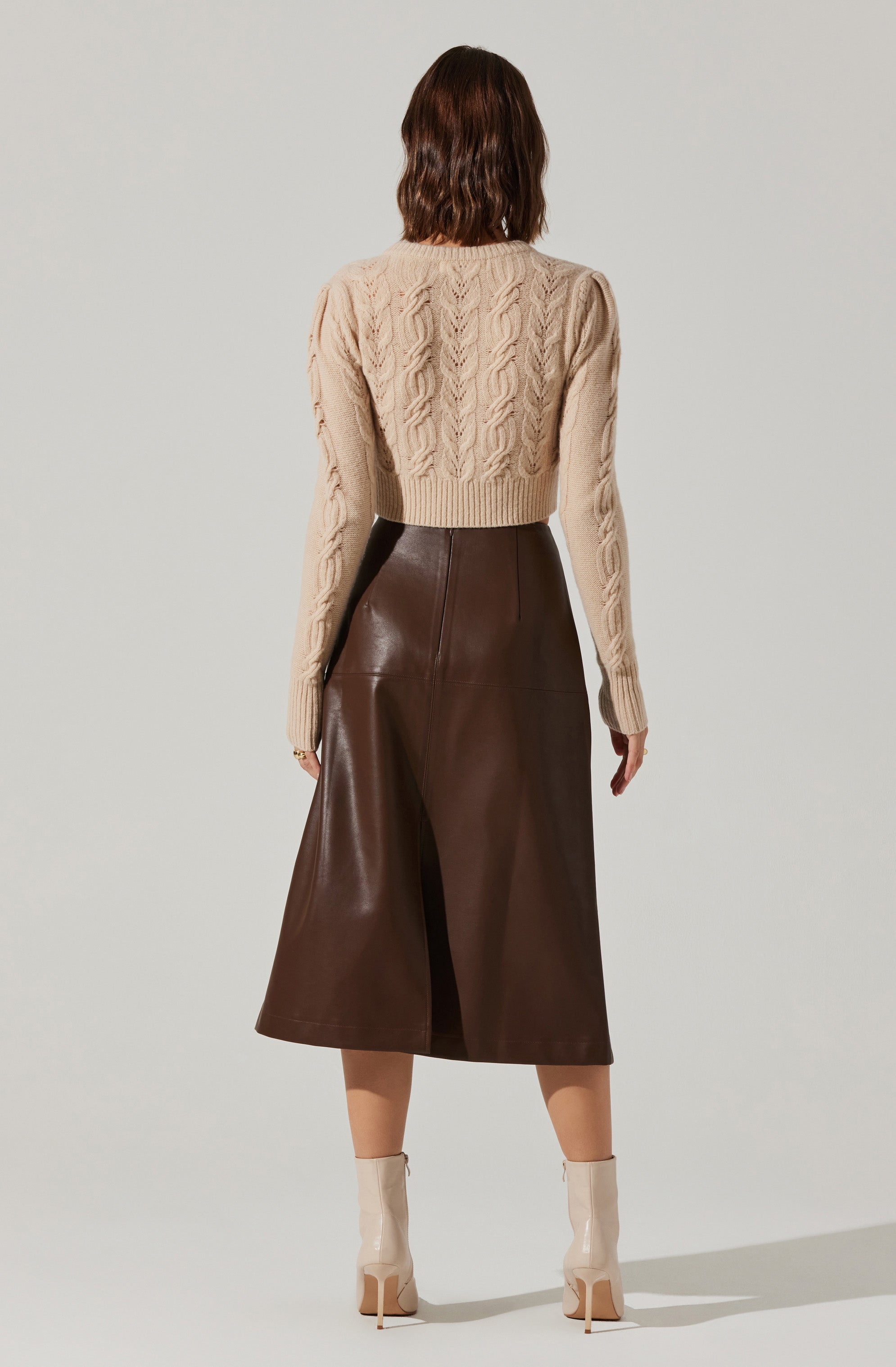 Stylish Peri Cable Knit Cropped Cardigan for Women | Soft Chunky Knit Open Front Sweater | Perfect for Fall Layering, Coffee Dates & Casual Outfits