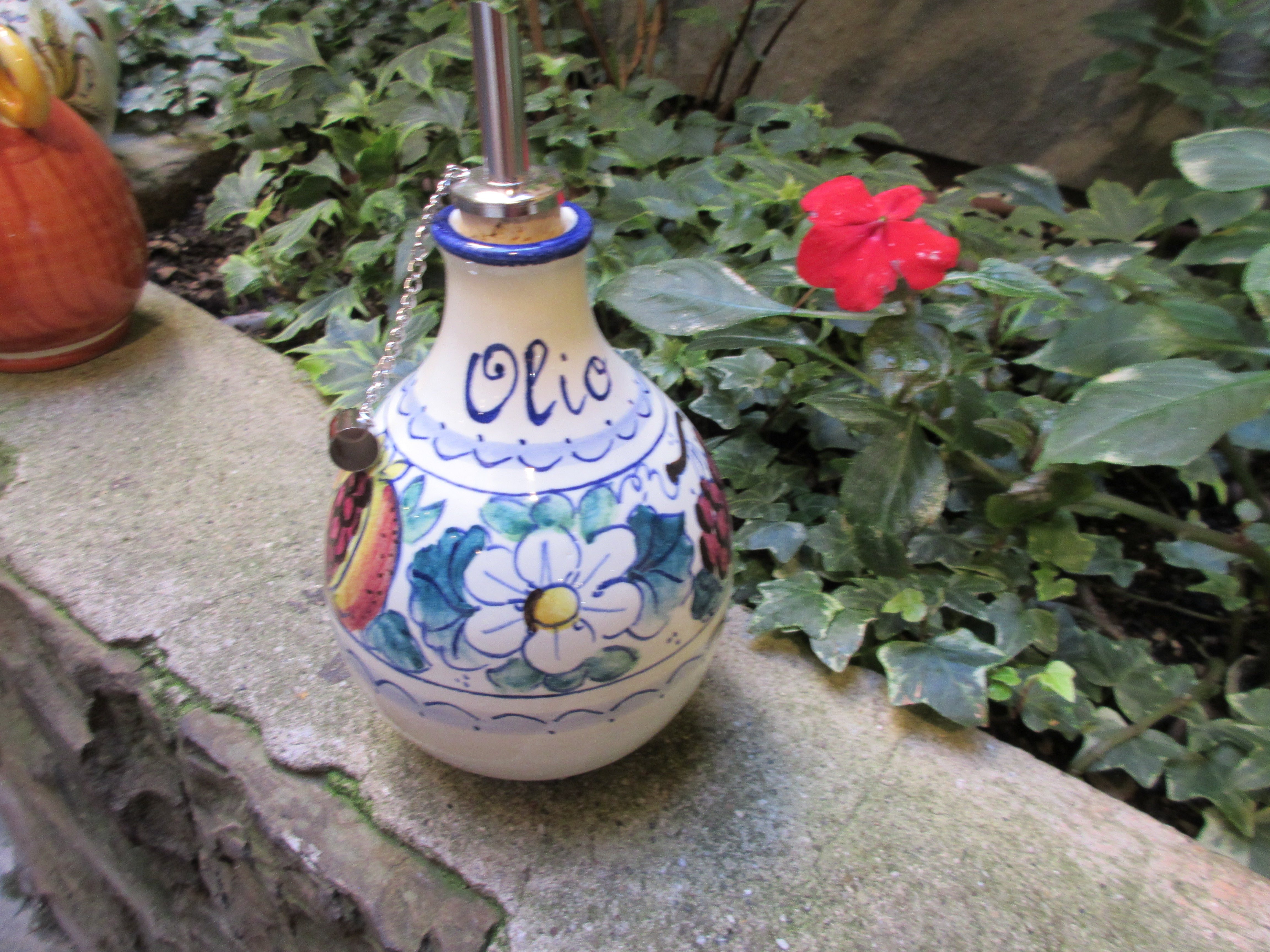Ceramic Oil Dispenser - Elegant & Drip-Free Kitchen Essential for Cooking, Salad Dressing & Baking