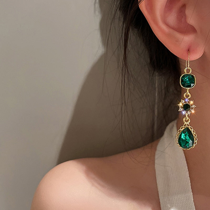 Elegant Women's Long Pearl Tassel Drop Earrings - Perfect for Weddings, Parties & Special Occasions