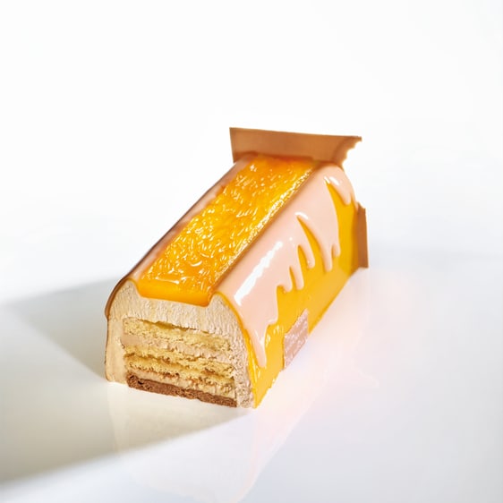 VALRHONA Almond Inspiration Dark Chocolate Couverture Bar - Premium Baking Chocolate for Desserts, Pastries & Gourmet Recipes