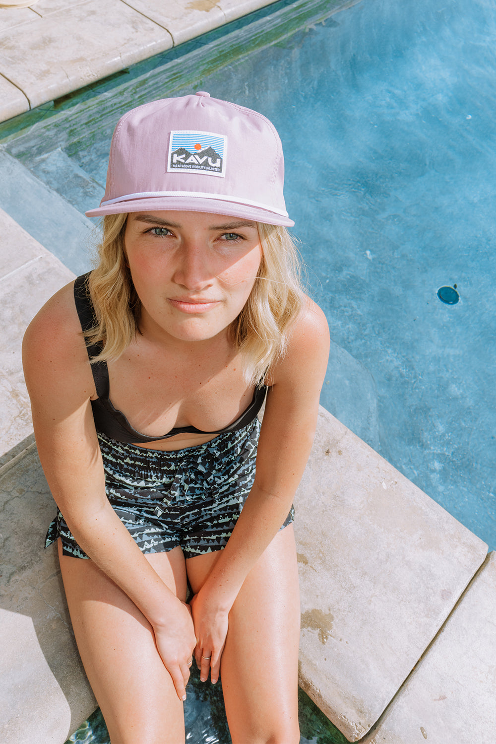 Totally Beachin' - Stylish Beachwear & Swimwear for Women | Perfect for Summer Vacations, Pool Parties & Beach Getaways