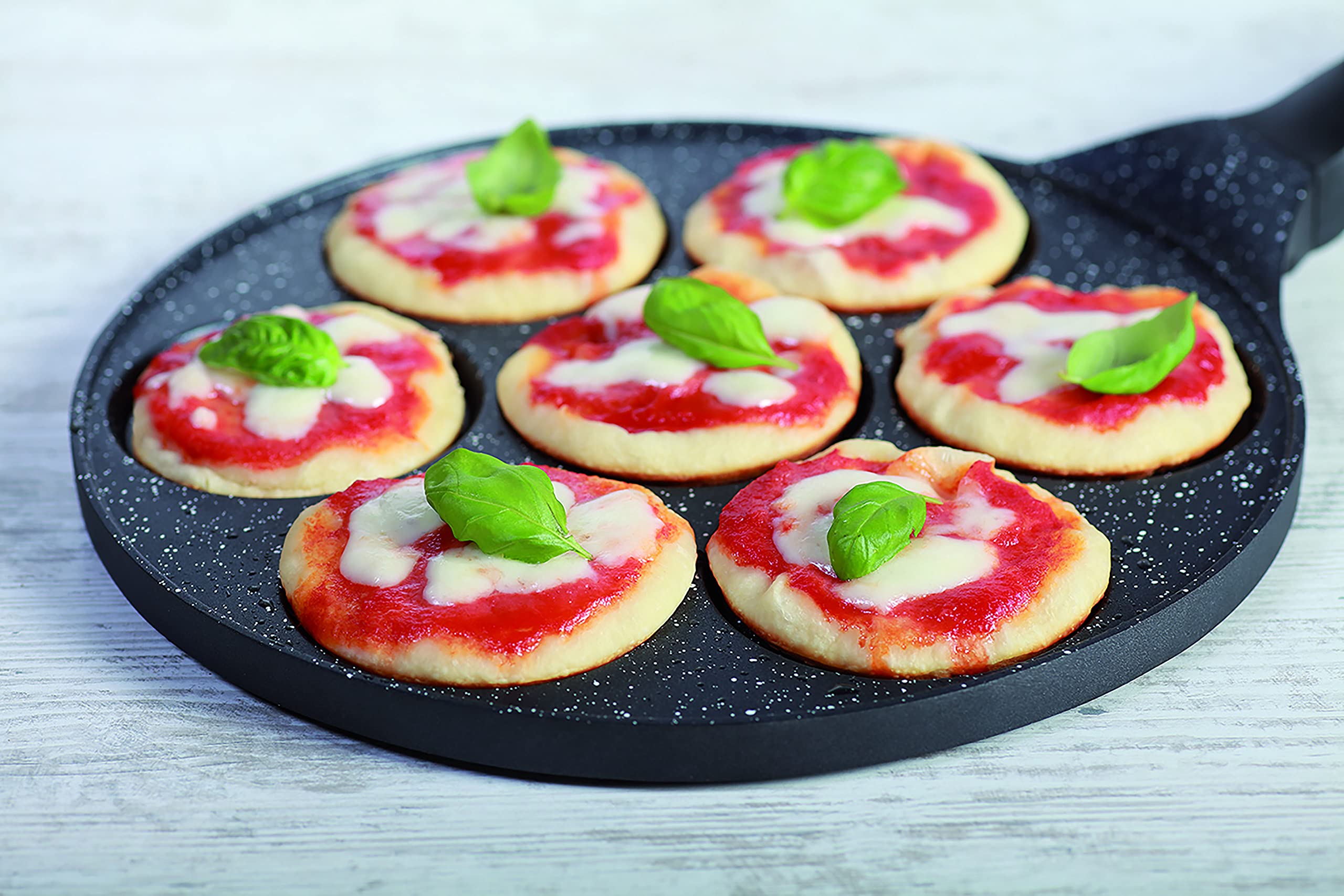 Tognana Nonstick Multi-Function Pancake Pan - 26 x 46 x 1.2 cm Black - Perfect for Breakfast, Crepes & Family Cooking