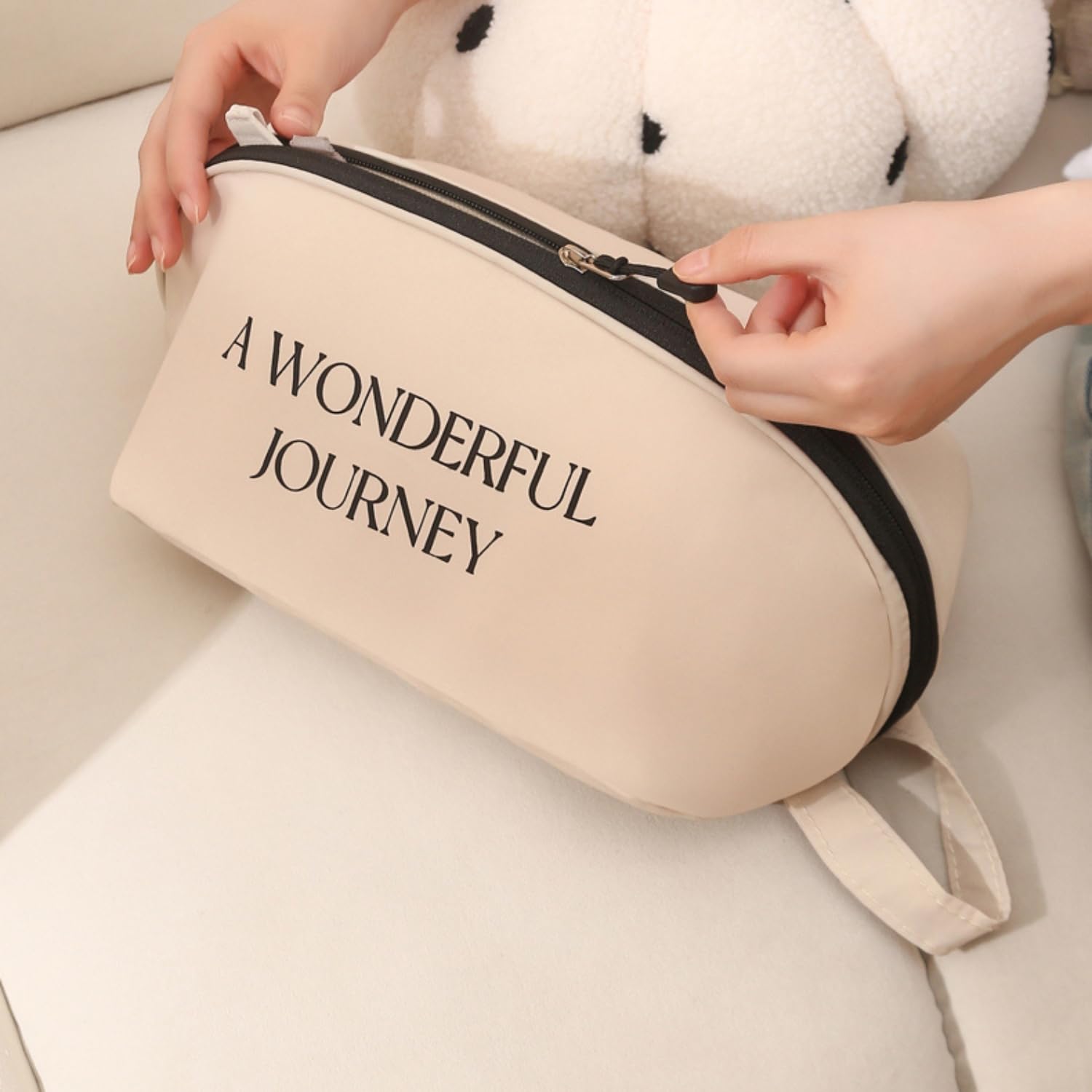 Women's Travel Underwear Organizer Bag - Portable Bra & Lingerie Storage Pouch, Large Cosmetic & Toiletry Bag, Lightweight Packing Organizer for Vacation Essentials - Perfect Gift for Her (Cream White) | Ideal for Business Trips, Weekend Getaways & Cruise Vacations