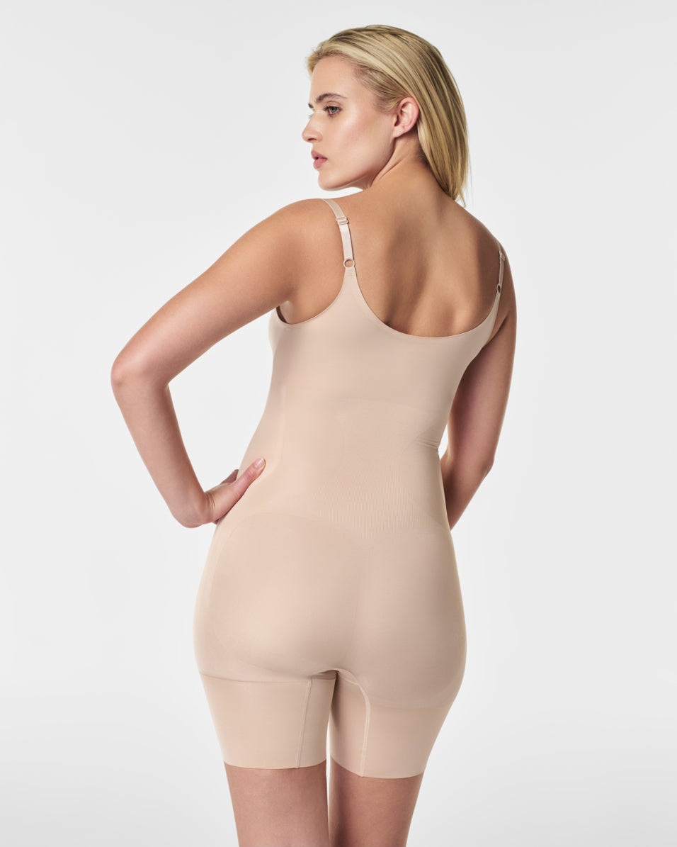 SPANX Sculpt™ OnCore Open Bust Mid Thigh Bodysuit - Shapewear for Women | Slimming Bodysuit for Tummy Control & Smoothing | Perfect Under Dresses for Work & Evening Out