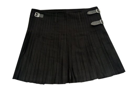 SZCO Supplies Premium Black Kilt for Men - Size 30 | Traditional Scottish Tartan Skirt for Highland Dancing, Cosplay & Renaissance Fairs | Durable & Comfortable for Weddings, Festivals & Costume Parties