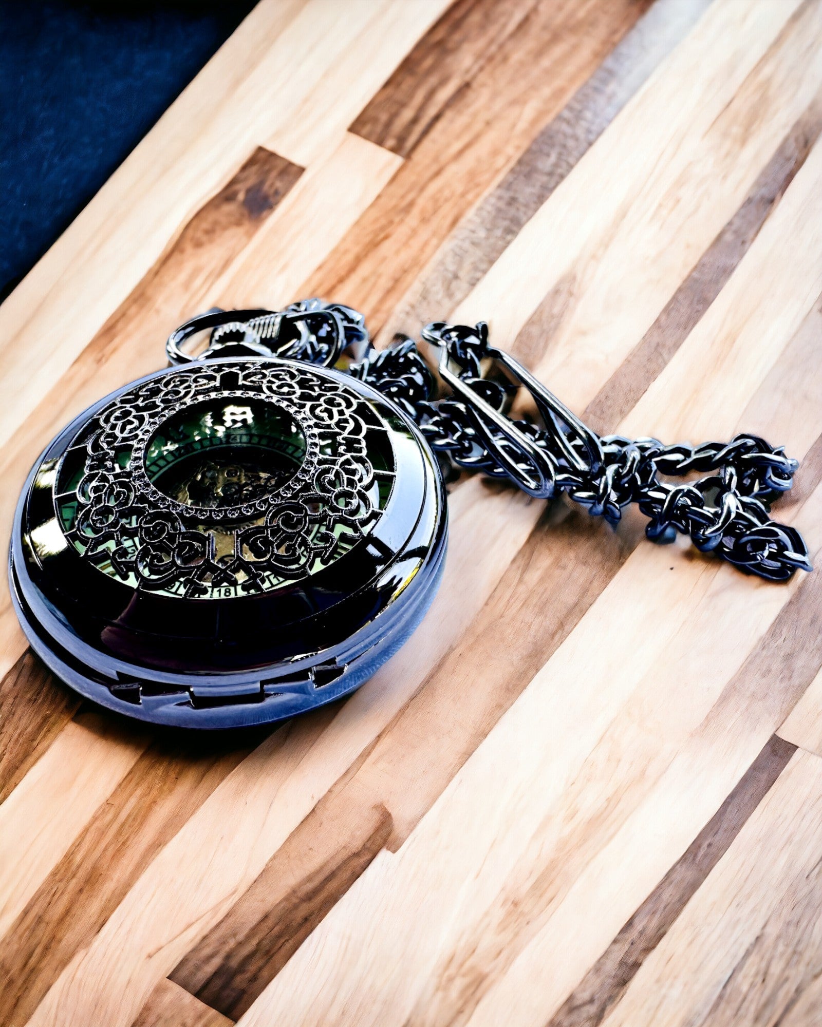 Eterna Elegance Personalized Engraved Pocket Watch - Black Vintage Style Gift for Men & Women - Perfect for Weddings, Anniversaries & Special Occasions