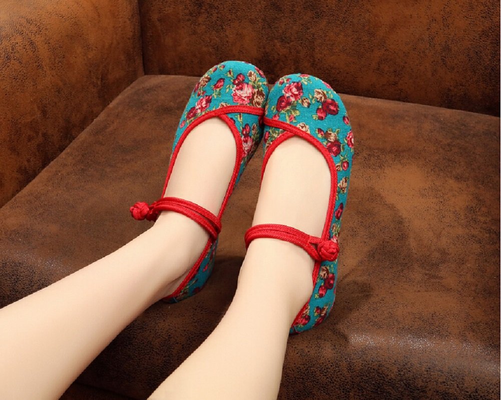 Vintage Chinese Style Embroidered Women's Mary Jane Shoes - Traditional Qipao Dress Shoes for Women - Perfect for Weddings, Parties, and Cultural Events