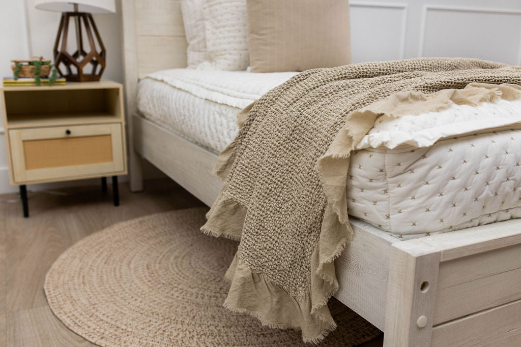 Mia Throw Blanket - Soft & Cozy Knit Throw for Couch, Bed, or Sofa - Perfect for Lounging, Reading, and Relaxing at Home