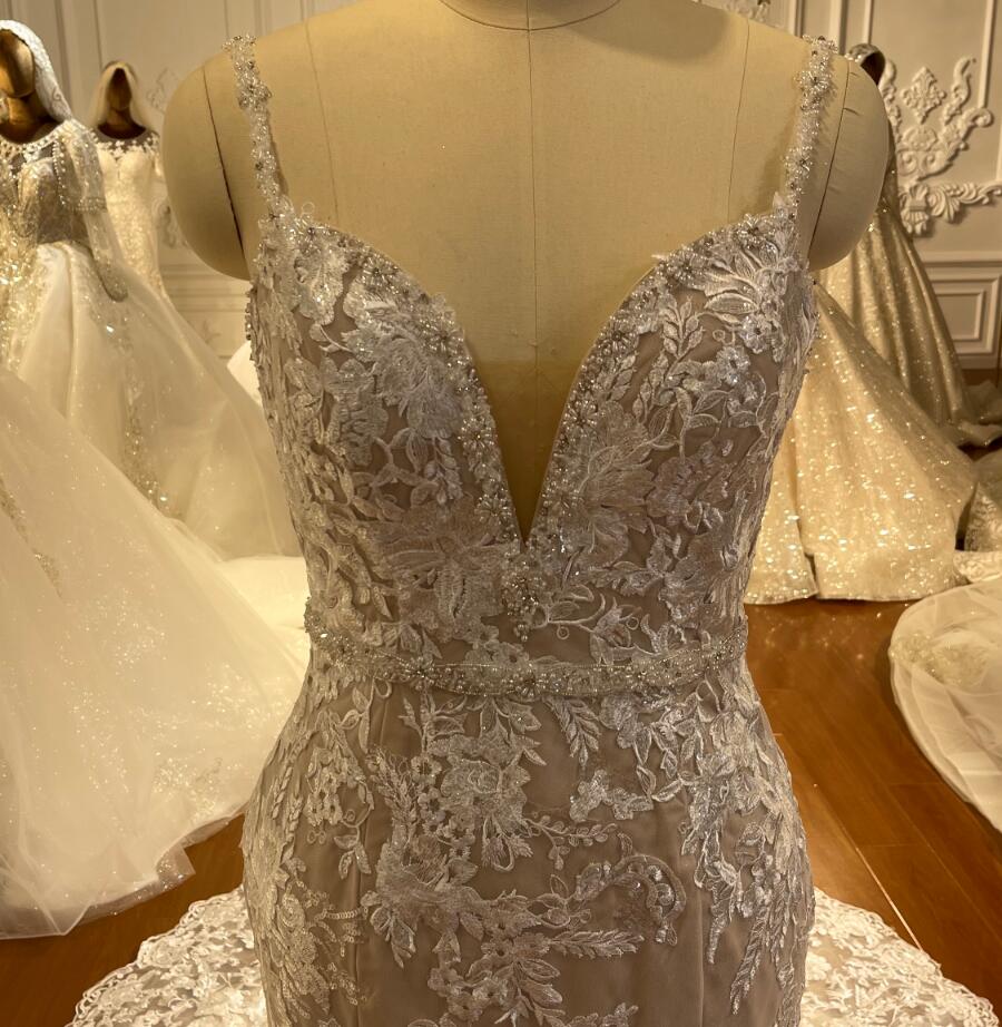 Elegant Mermaid Lace Wedding Dress for Beach Brides - Perfect for Beach Weddings, Boho Bridal Style, and Destination Ceremonies