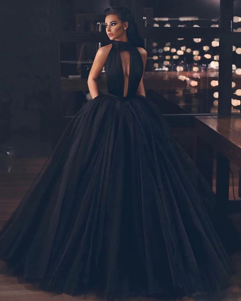Elegant Black Ball Gown Prom Dresses - Tulle V-Neck Evening Gowns for Homecoming, Formal Parties & Special Occasions