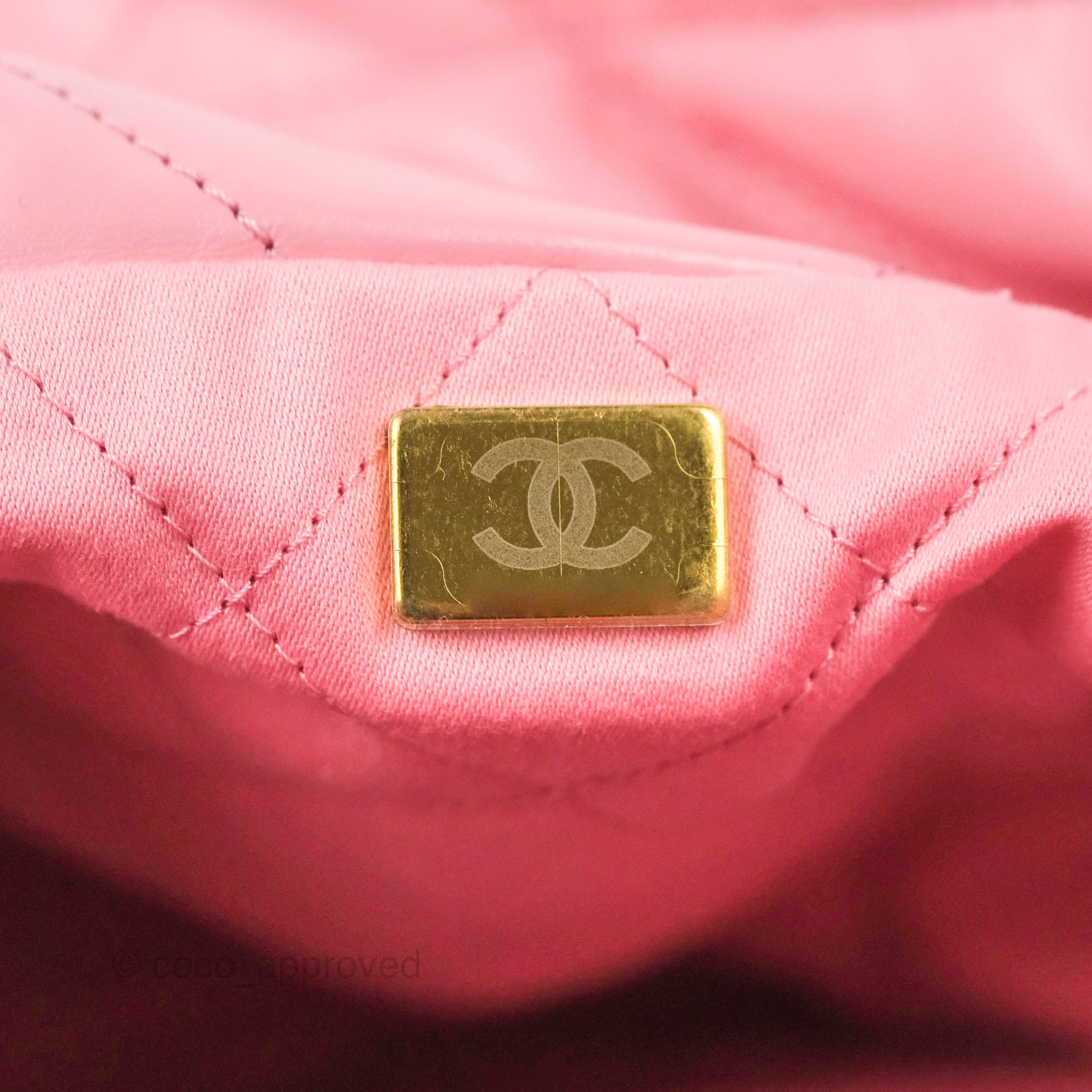 Chanel 22 Small Handbag in Light Pink Shiny Calfskin with Aged Gold Hardware - Luxury Crossbody Bag for Women, Perfect for Date Night & Special Occasions