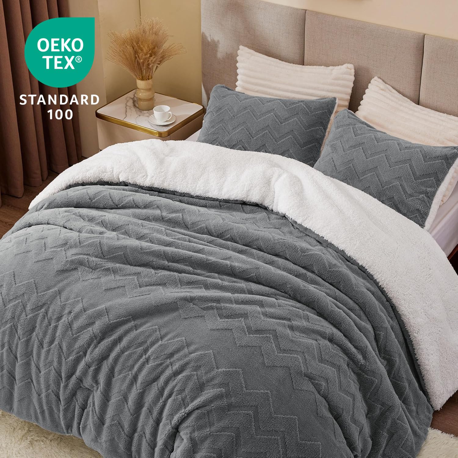 BEDELITE Fluffy Queen Comforter Set - Ultra Soft Sherpa Grey Bedding for Queen Size Bed | 3-Piece Luxury Winter Comforter Set with 1 Comforter & 2 Pillow Shams | Perfect for Cozy Winter Nights, Guest Rooms & Cold Weather Bedding