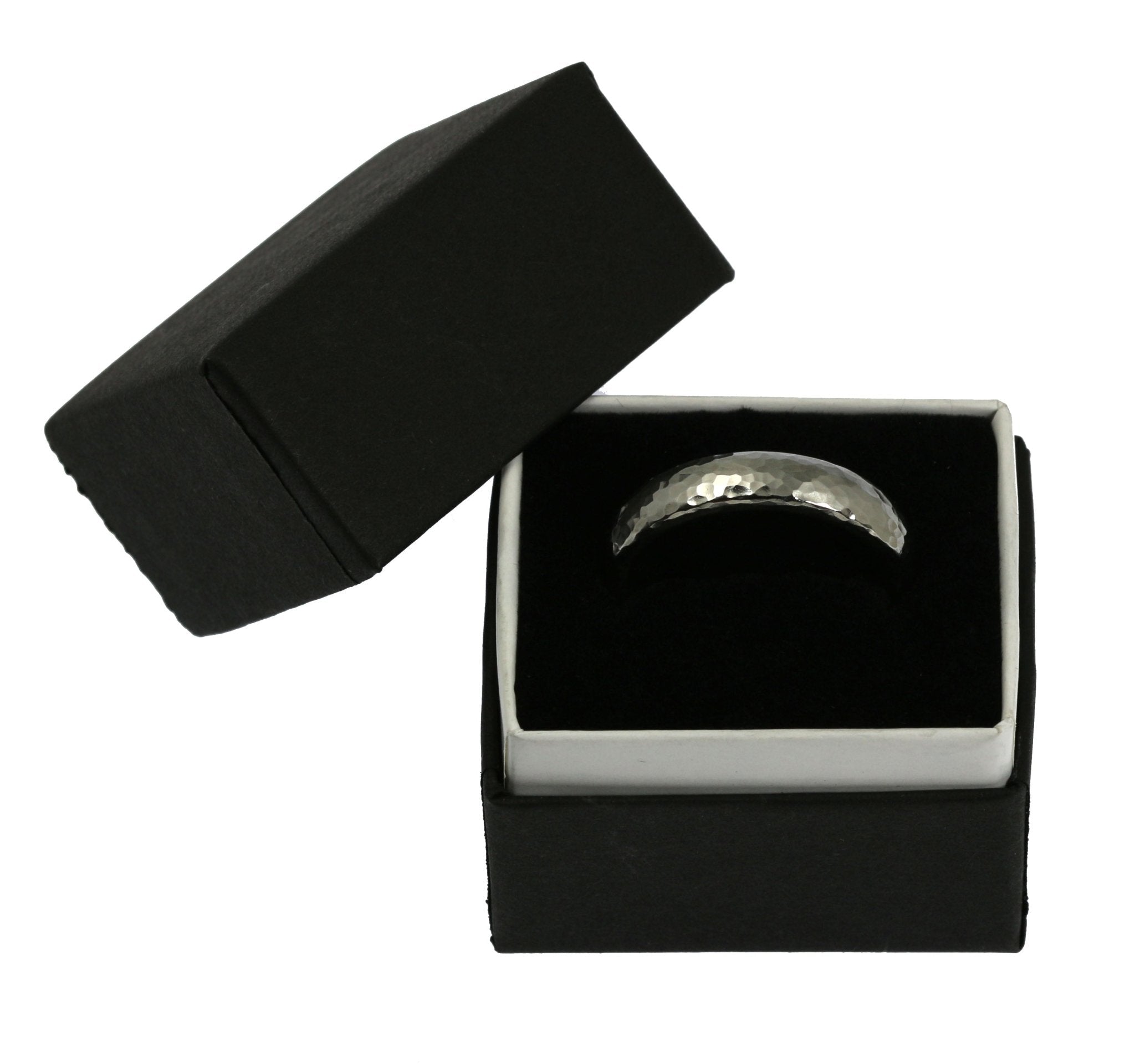 5mm Hammered Domed Stainless Steel Men's Ring - Durable & Hypoallergenic Wedding Band for Men - Perfect for Everyday Wear, Gifts & Special Occasions