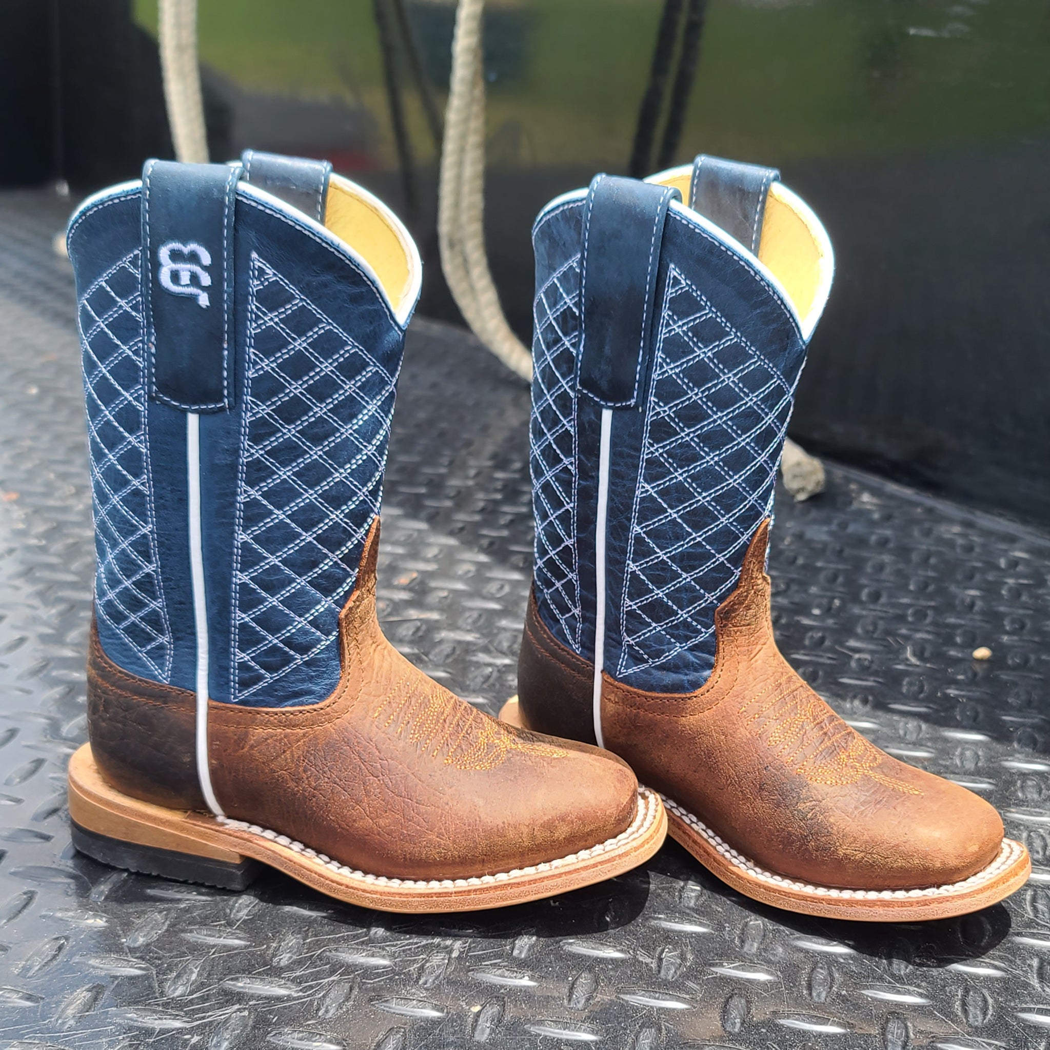 Anderson Bean Men's Toast Bison & Navy Western Boots - Premium Cowboy Boots for Riding, Country Dancing & Casual Wear