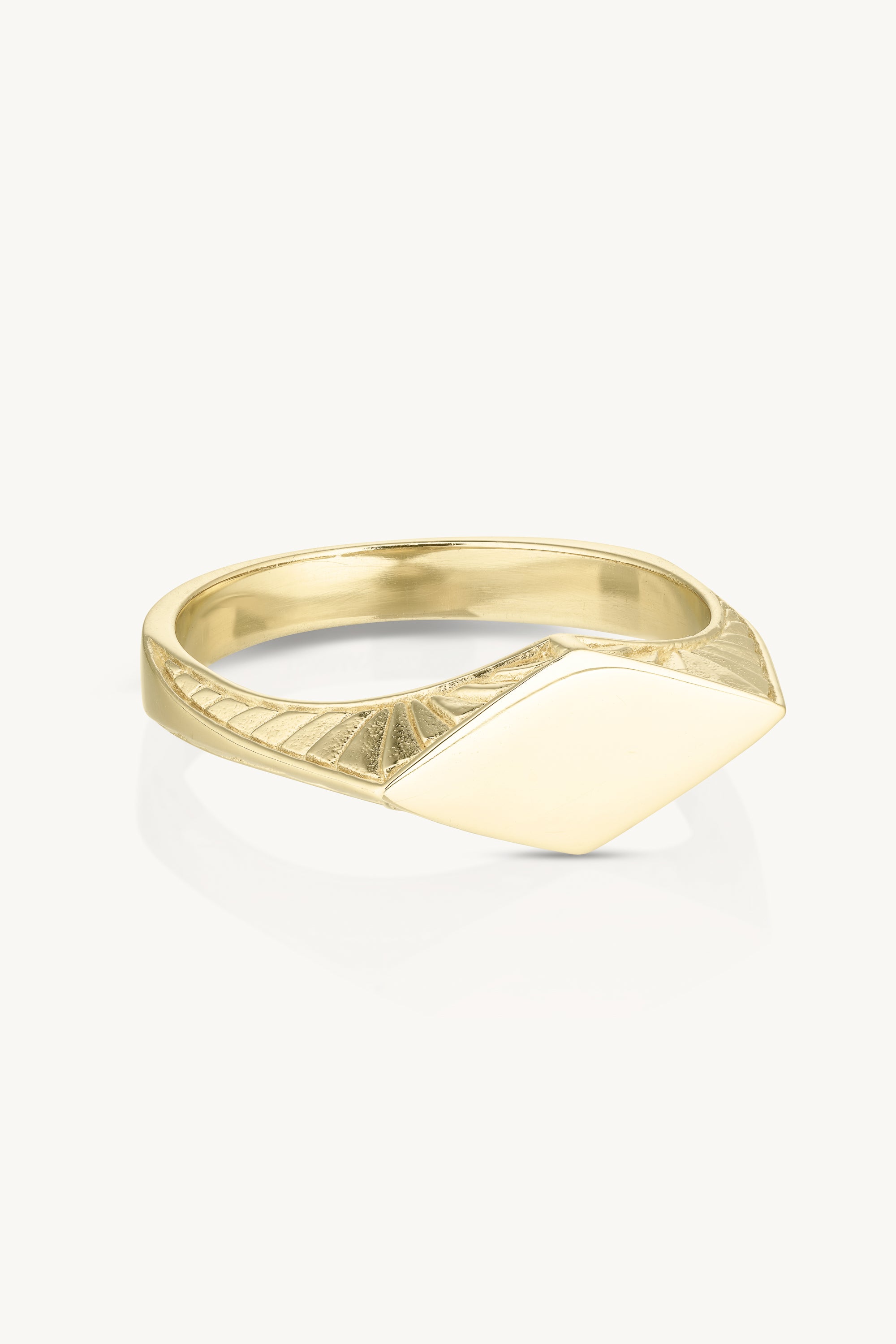 Elegant Etched Gold Ring for Women - Vintage Inspired 14K Gold Plated Band - Perfect for Weddings, Anniversaries & Special Occasions