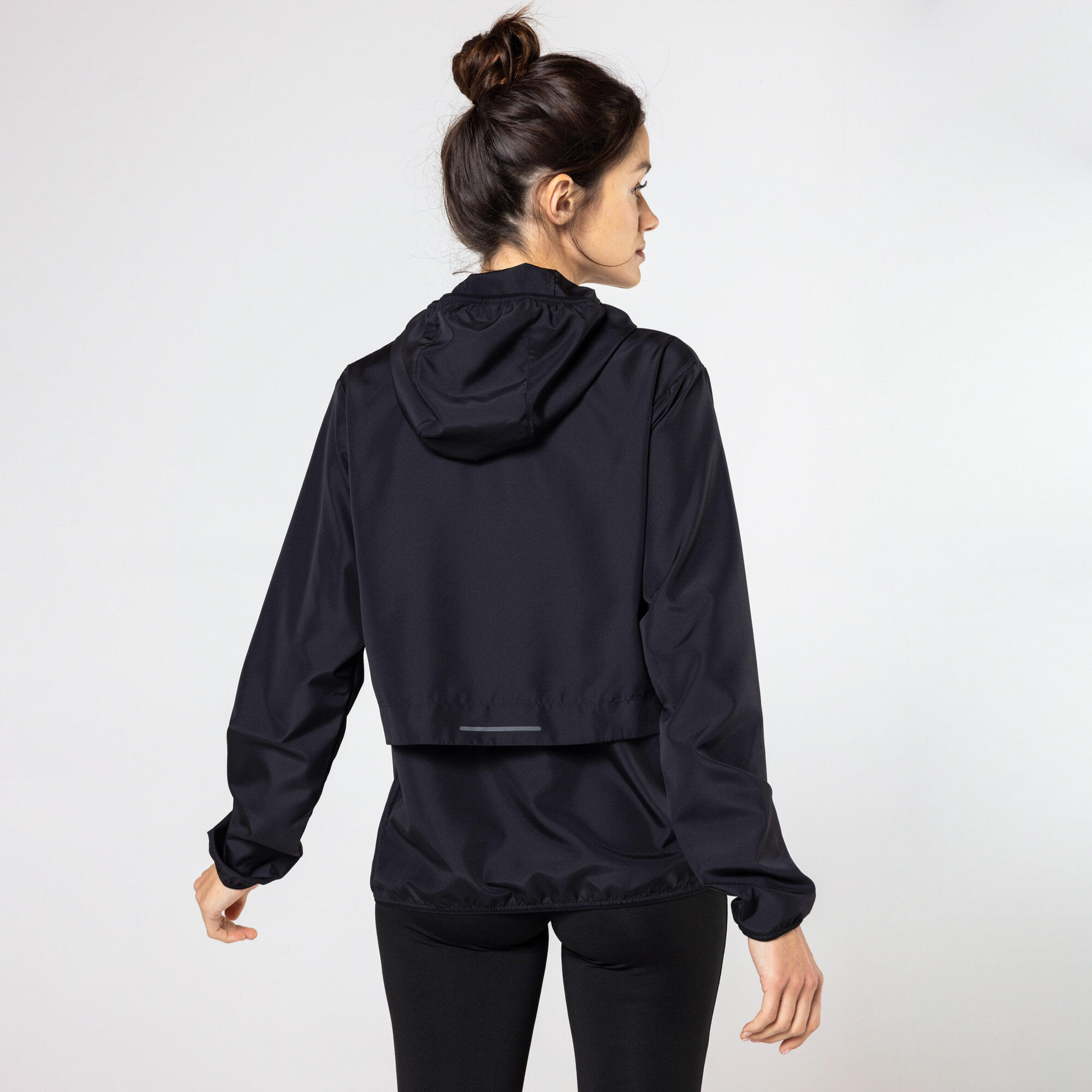 Kiprun Women's Run 100 Windproof Running Jacket - Lightweight Water-Resistant Trail Running Coat for Outdoor Jogging & Hiking - Perfect for Cold Weather Training & Mountain Adventures