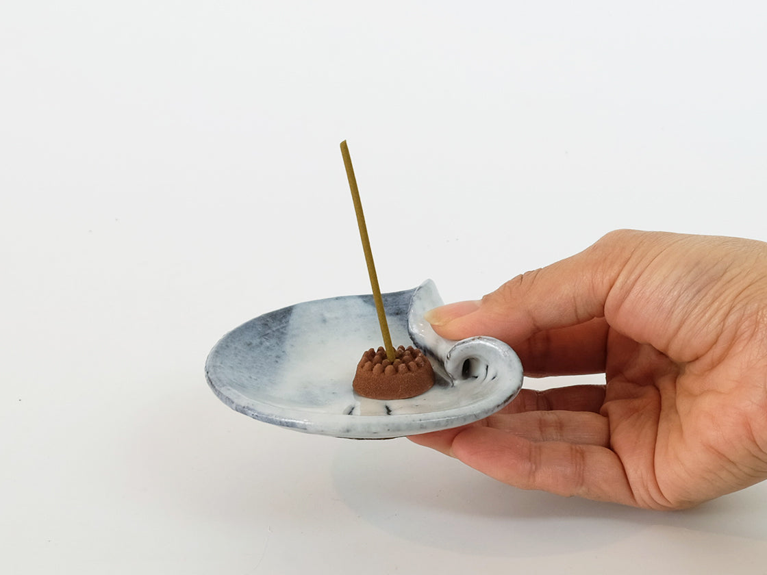 Japanese Muro or Ann Warabai Style Incense Holder - Handmade Ceramic Aromatherapy Burner for Meditation, Yoga & Home Decor
