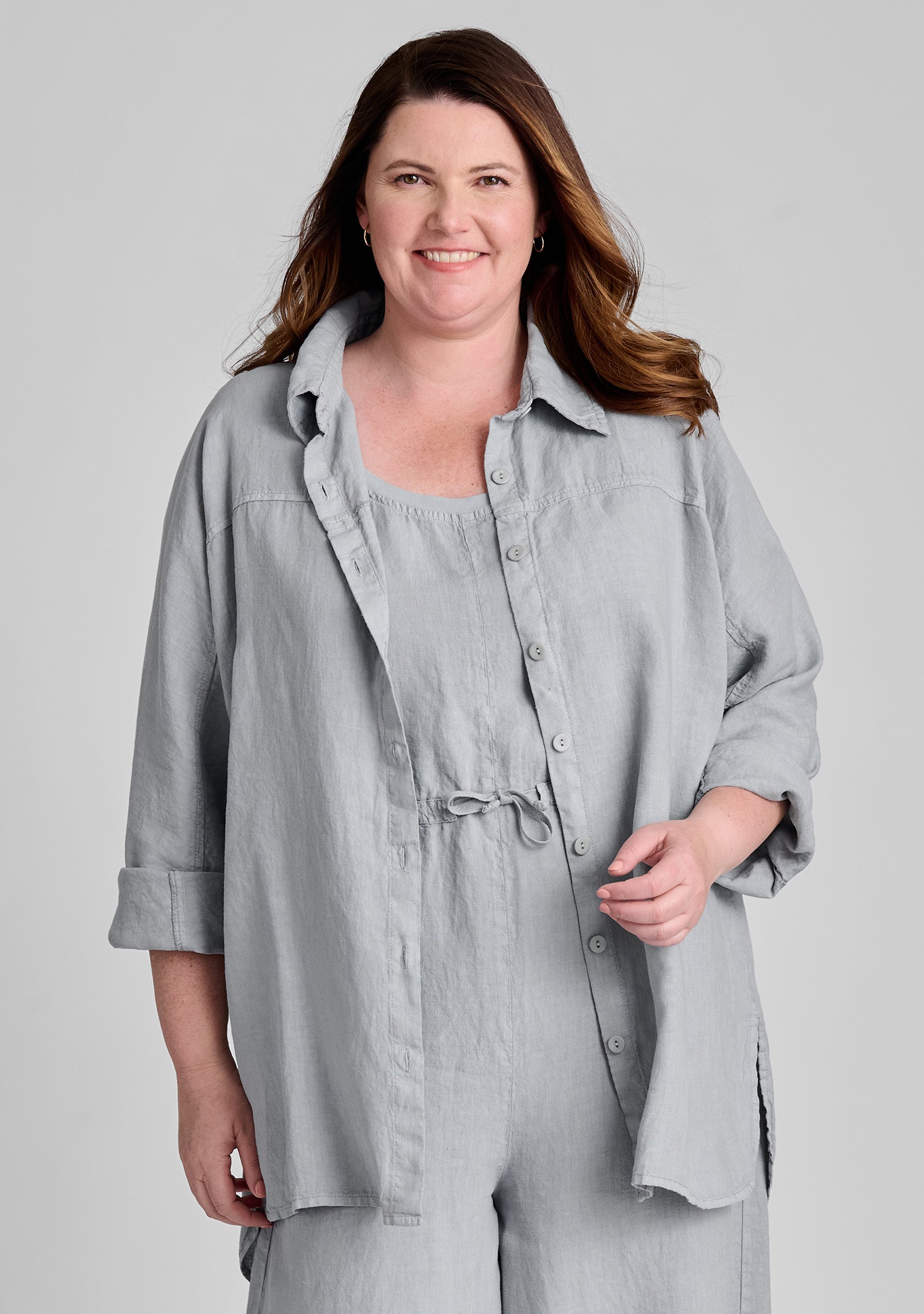 Stylish Linen Button Down Shirt for Men & Women - Breathable Summer Casual Shirt for Office, Date Night & Outdoor Activities
