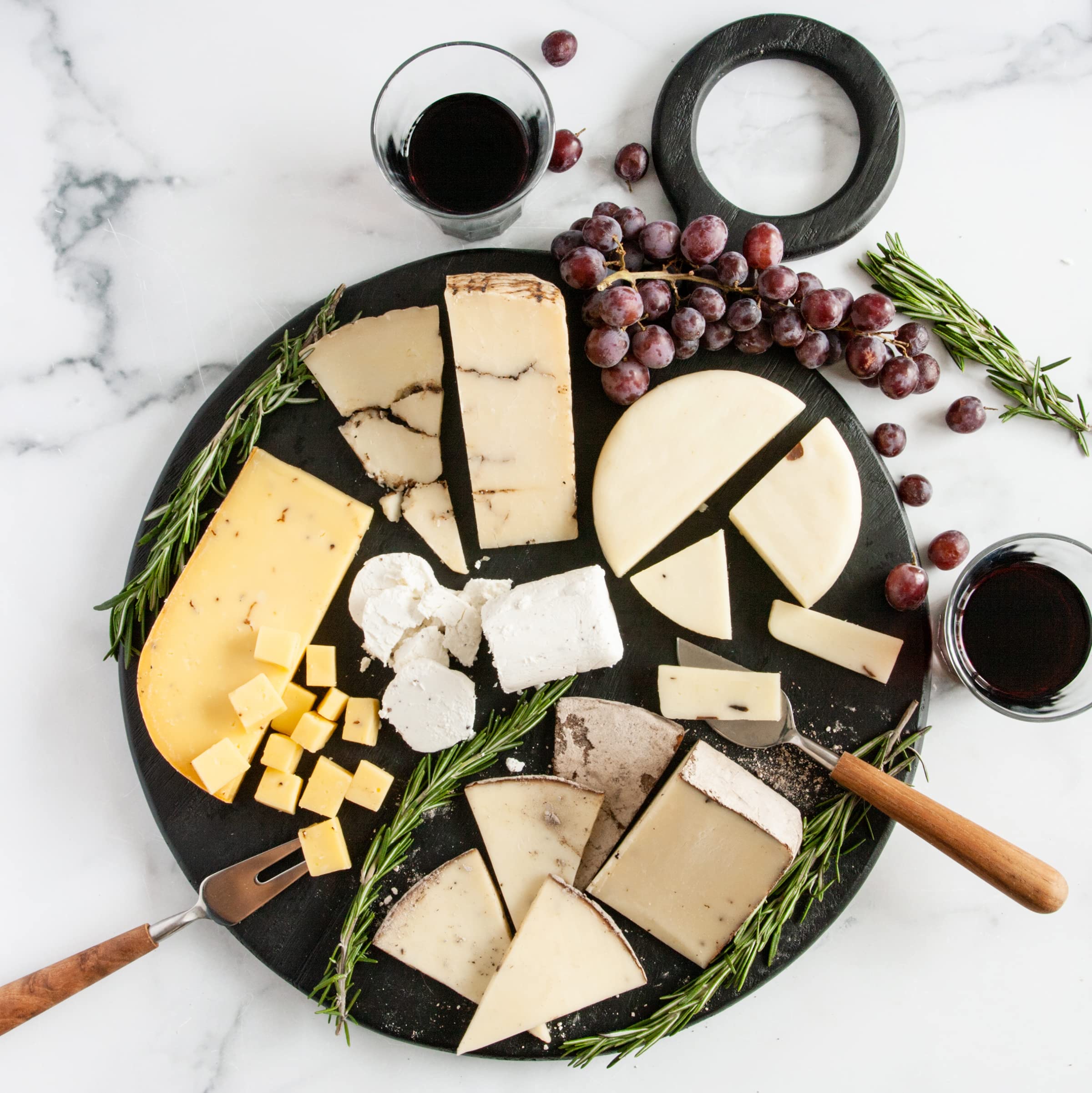Premium igourmet Truffle Cheese Assortment - 5 Gourmet Truffle Cheeses: Boschetto al Tartufo Bianchetto, Raw Milk Gouda with Truffles, Moliterno Black Truffle Pecorino & Perlagrigia | Perfect for Wine Pairings, Charcuterie Boards & Gourmet Gifts