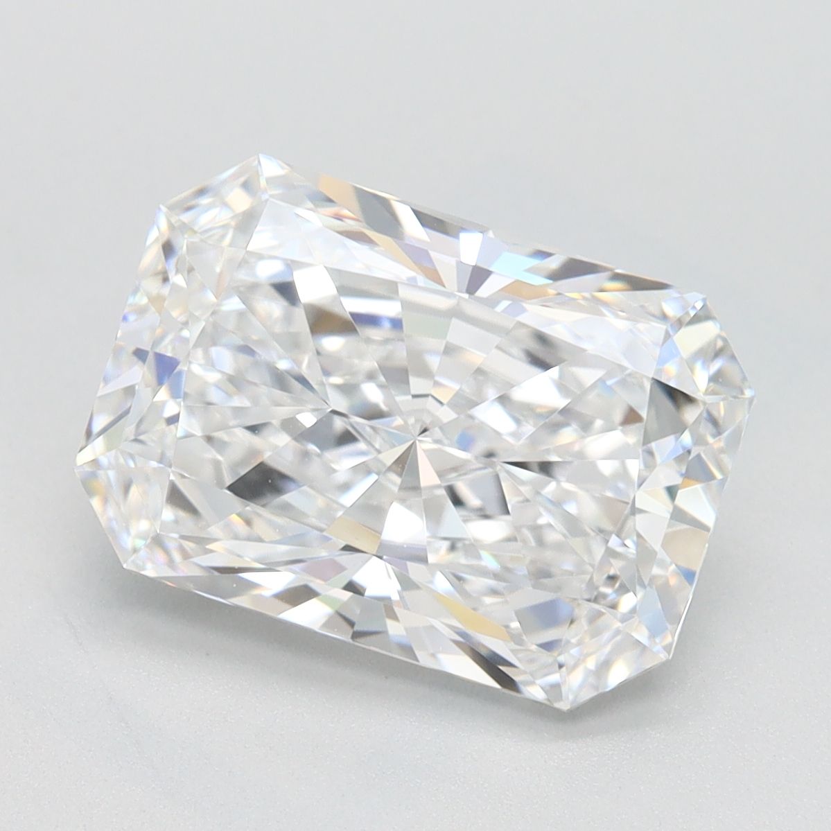 3.5 Carat D IF Radiant Lab-Grown Diamond - Perfect for Engagement Rings & Luxury Jewelry
