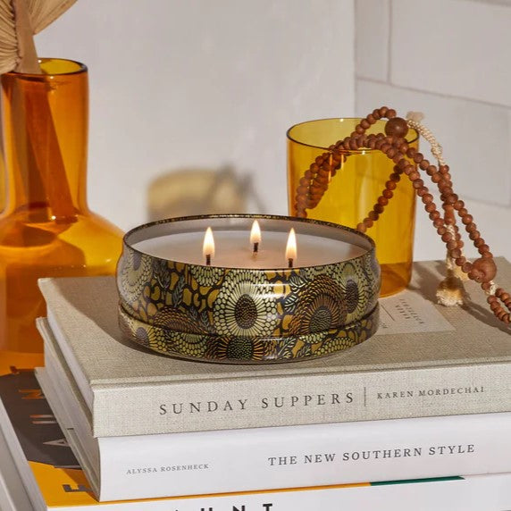 Natural Baltic Amber 3-Wick Soy Wax Candle in Tin - Perfect for Relaxation, Aromatherapy & Home Decor