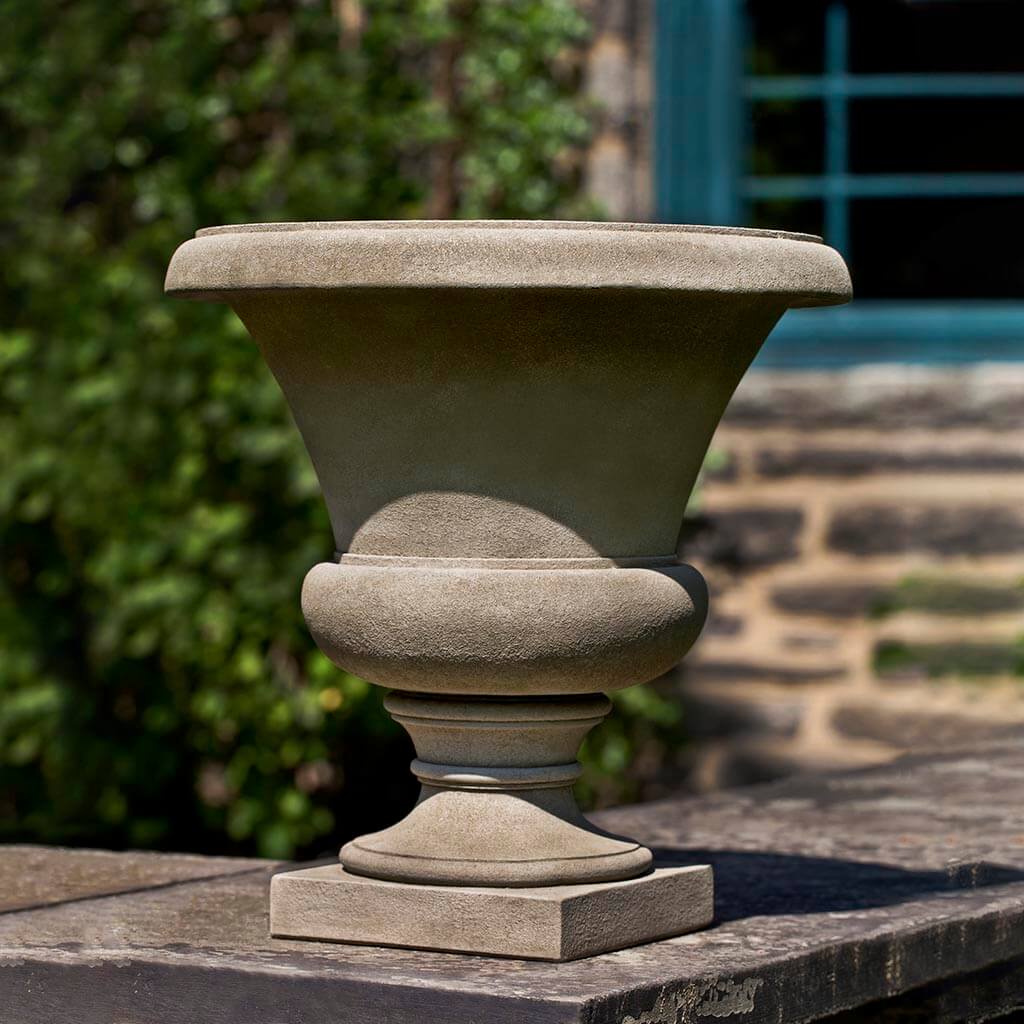 Campania International Mt. Airy Urn - Elegant Outdoor Garden Planter for Patio, Porch & Landscaping Decor