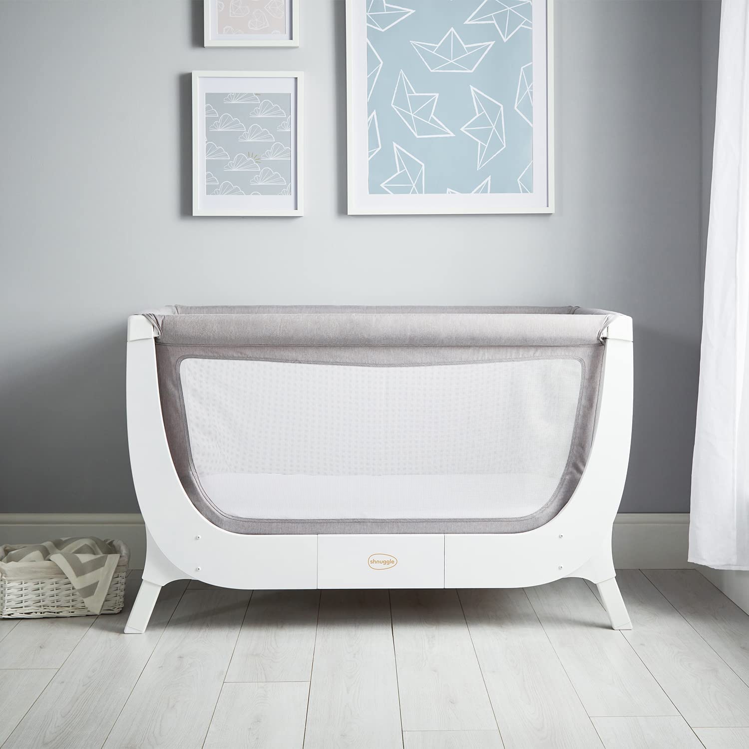 Shnuggle Beaba Air Complete Baby Sleep System - Grey & White - Portable Crib for Nursery, Travel & Co-Sleeping