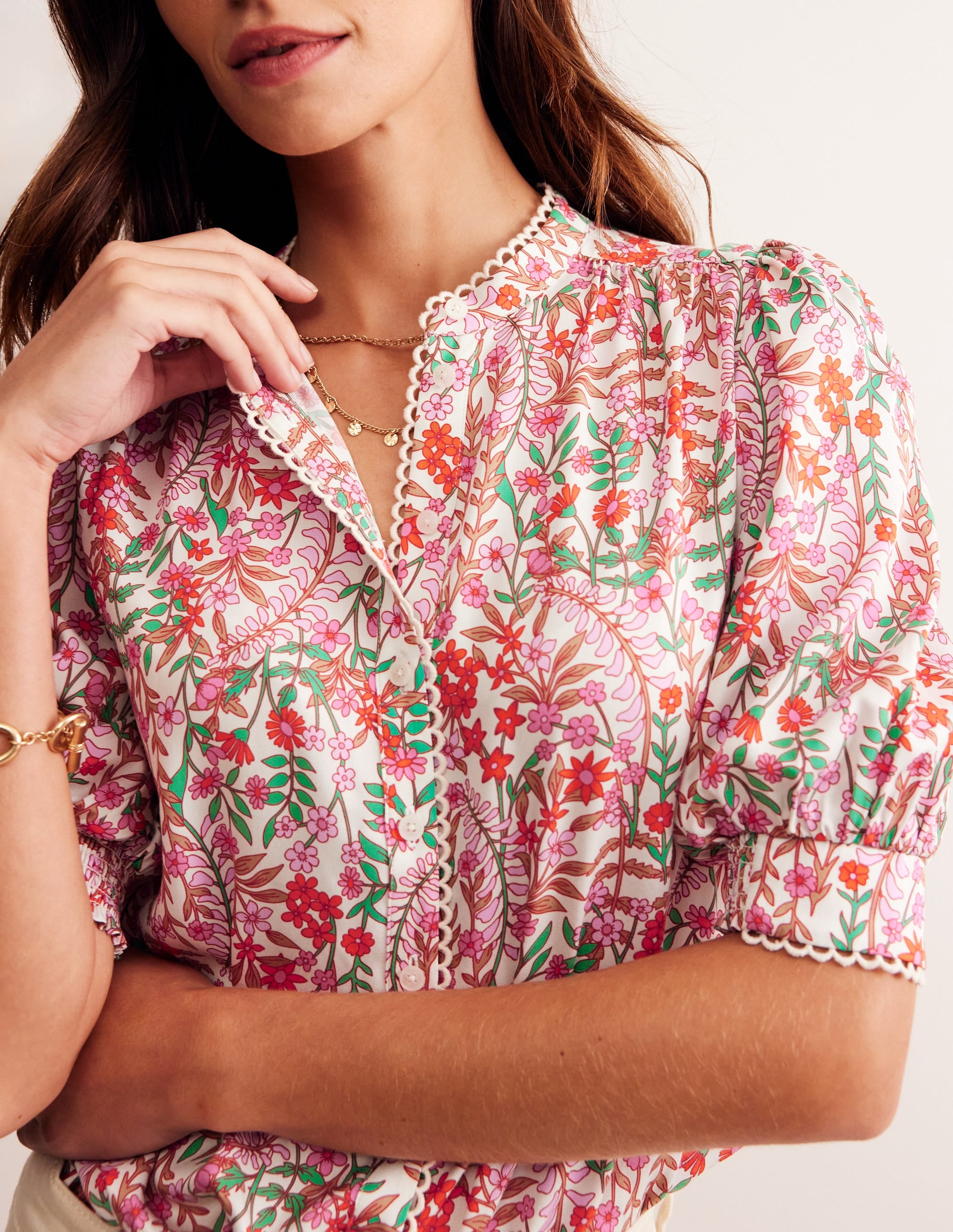 Ara Women's Short Sleeve T-Shirt - Multi Color Foliage Bud Print Casual Blouse for Summer | Perfect for Beach Outings, Weekend Wear & Vacation Style