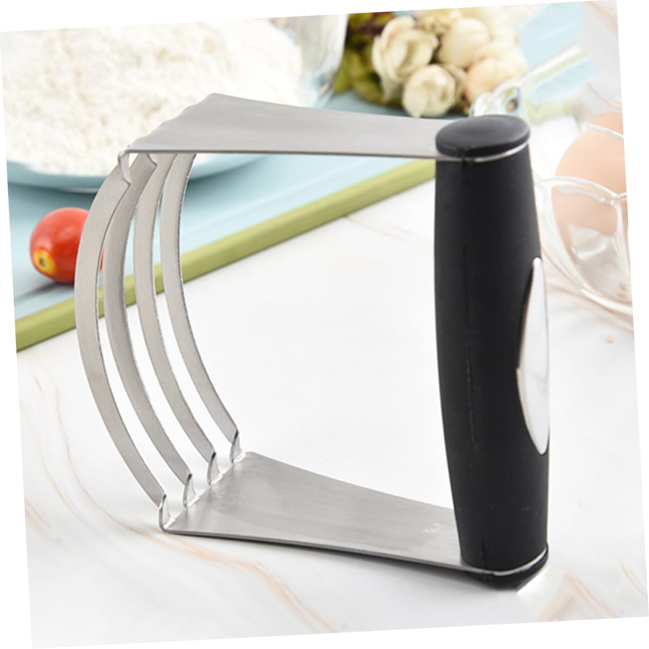 Stainless Steel Pastry Dough Blender - Handheld Baking Tool for Mixing Flour & Dough