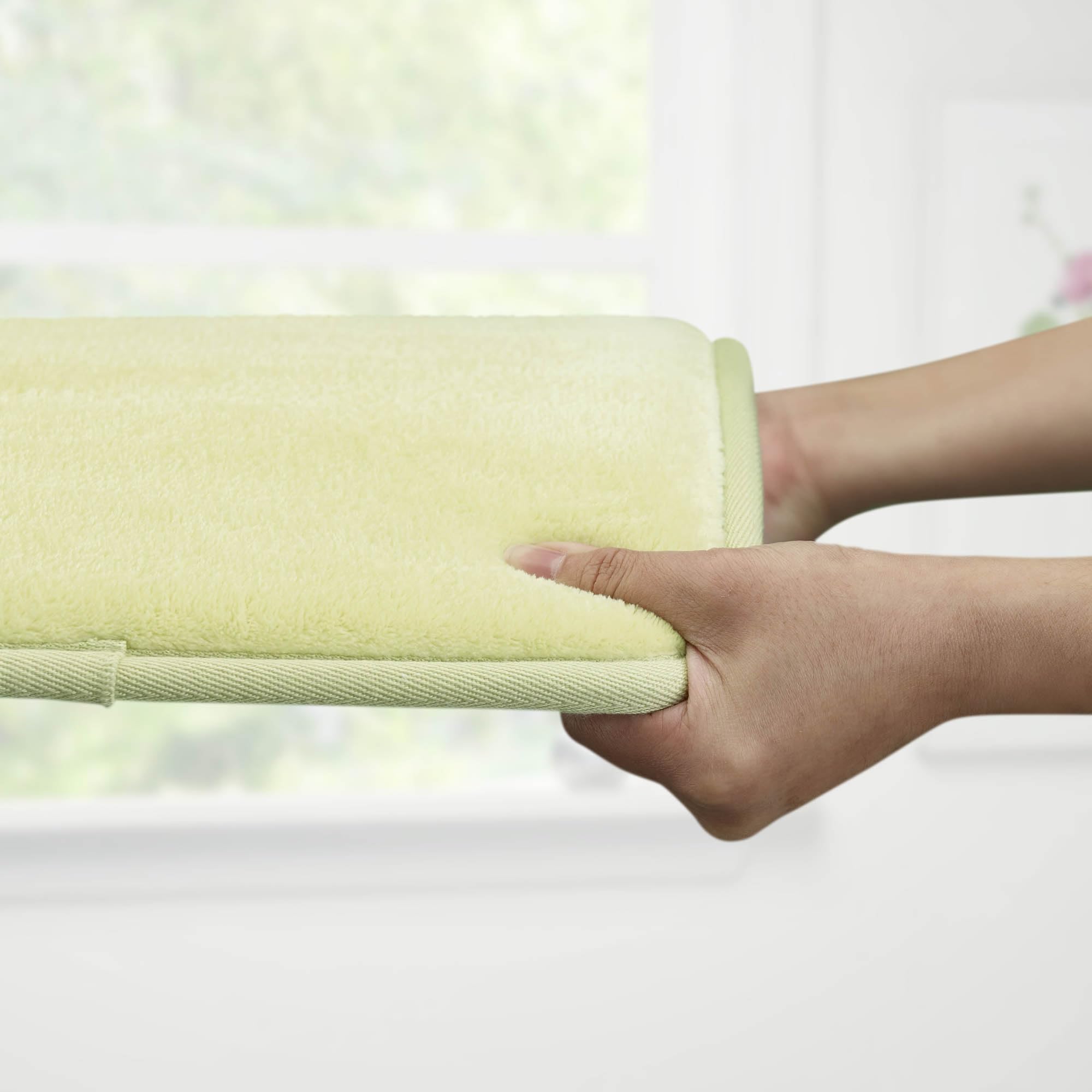 Genteele Memory Foam Bath Mat - Non Slip, Absorbent & Super Soft Velvet Bathroom Rug (20