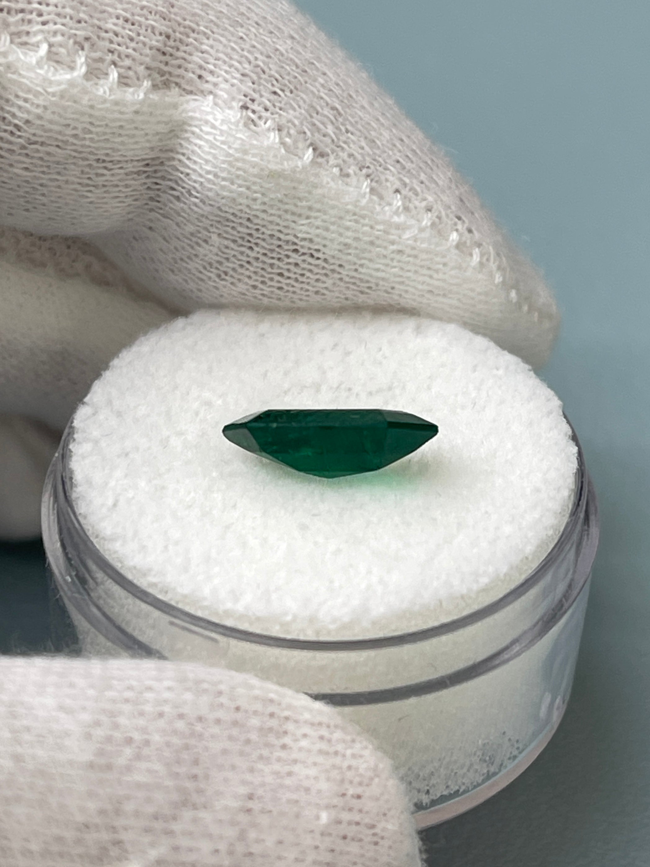 1.68 Carat AAA+ Muzo Fancy Shield Cut Natural Loose Colombian Emerald Gemstone for Jewelry Making, Engagement Rings & Luxury Gifts - Rare Collector's Stone