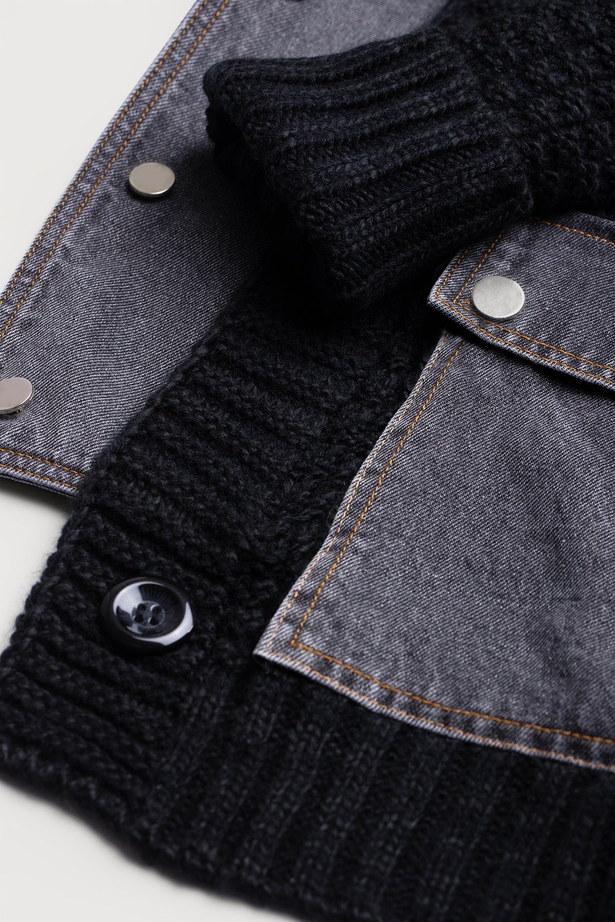 Stylish Women's Denim Knit Cardigan Sweater - Cozy Long Sleeve Open Front Jacket for Casual Outfits & Layering in Fall/Winter