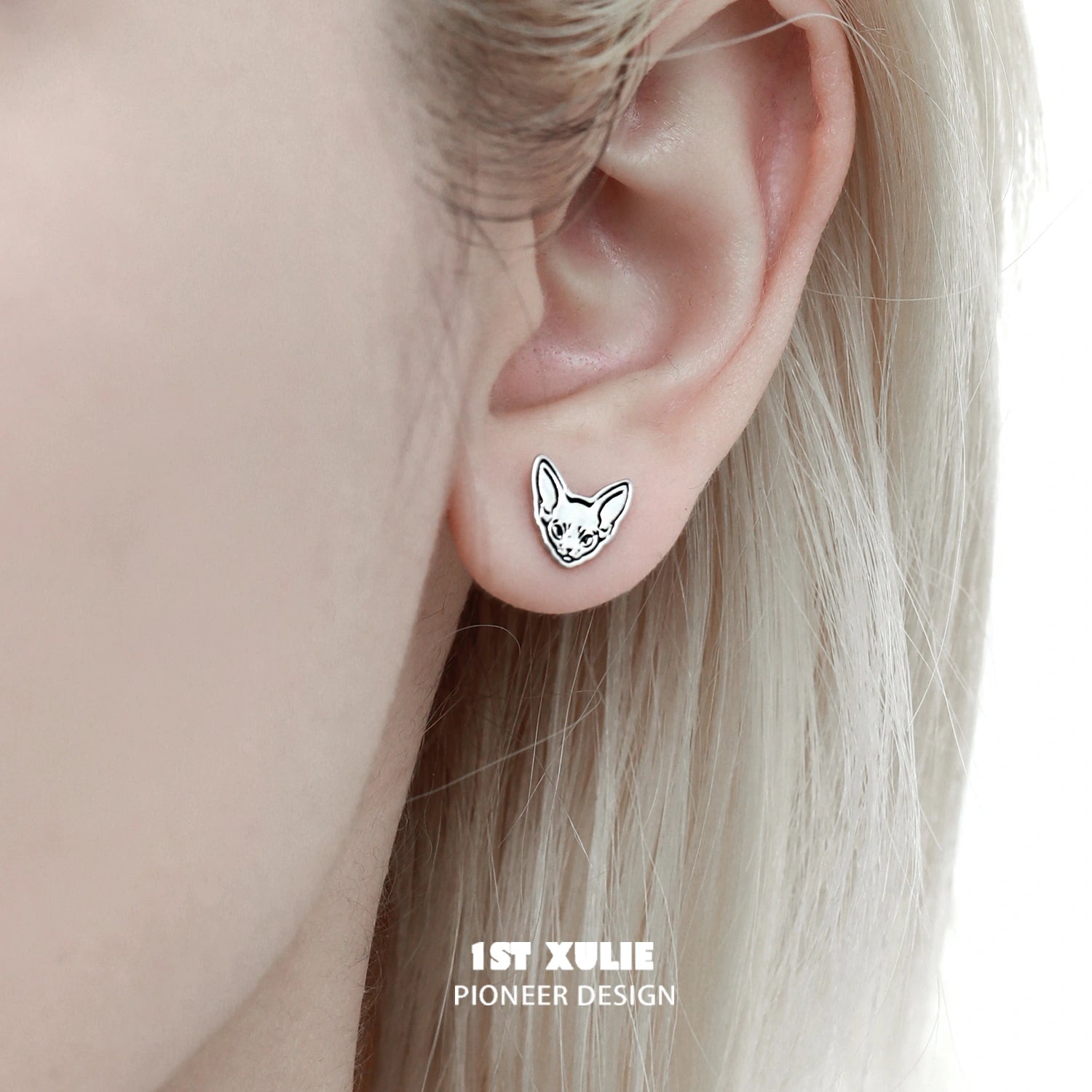 Graffiti Kitten S925 Sterling Silver Stud Earrings for Women - Cute Cartoon Cat Earrings for Everyday Wear, Gift for Cat Lovers & Trendy Jewelry for Casual Outfits