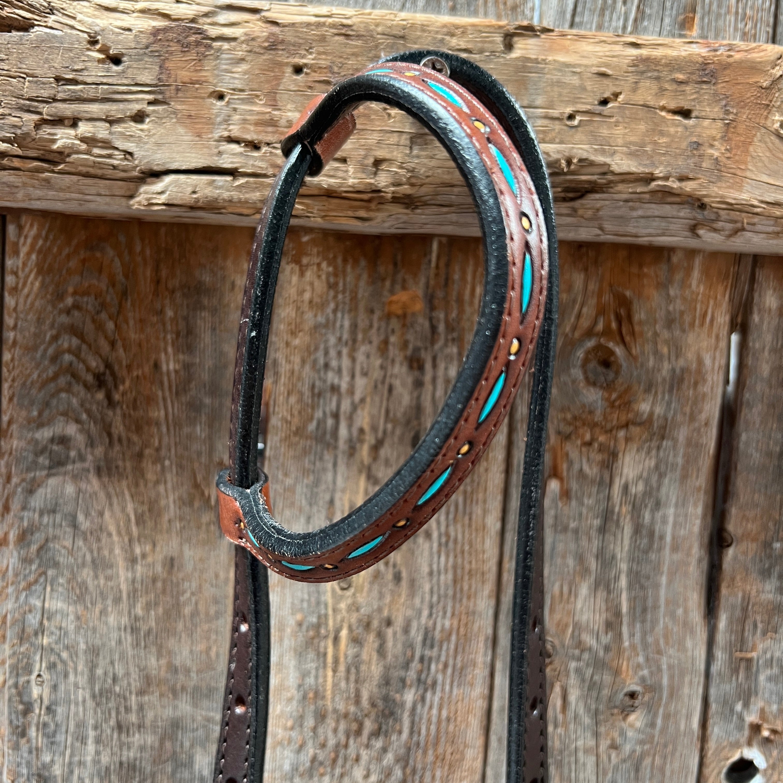 Hand-Painted Turquoise Steer Head Browband with One Ear & Breastcollar Tack Set - Western Horse Riding Accessories for Show & Trail Riding - Dark Oil Finish #BBBC624NW