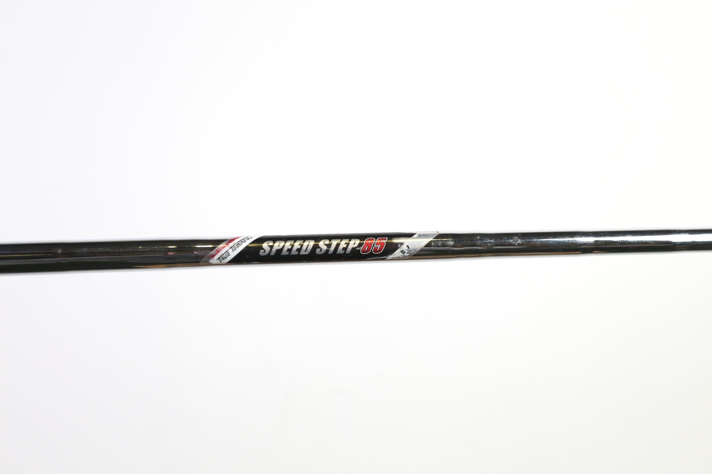 Used Callaway X Hot Single 9 Iron Right Handed Stiff Flex Golf Club - Perfect for Right-Handed Golfers Seeking Distance and Accuracy on the Course