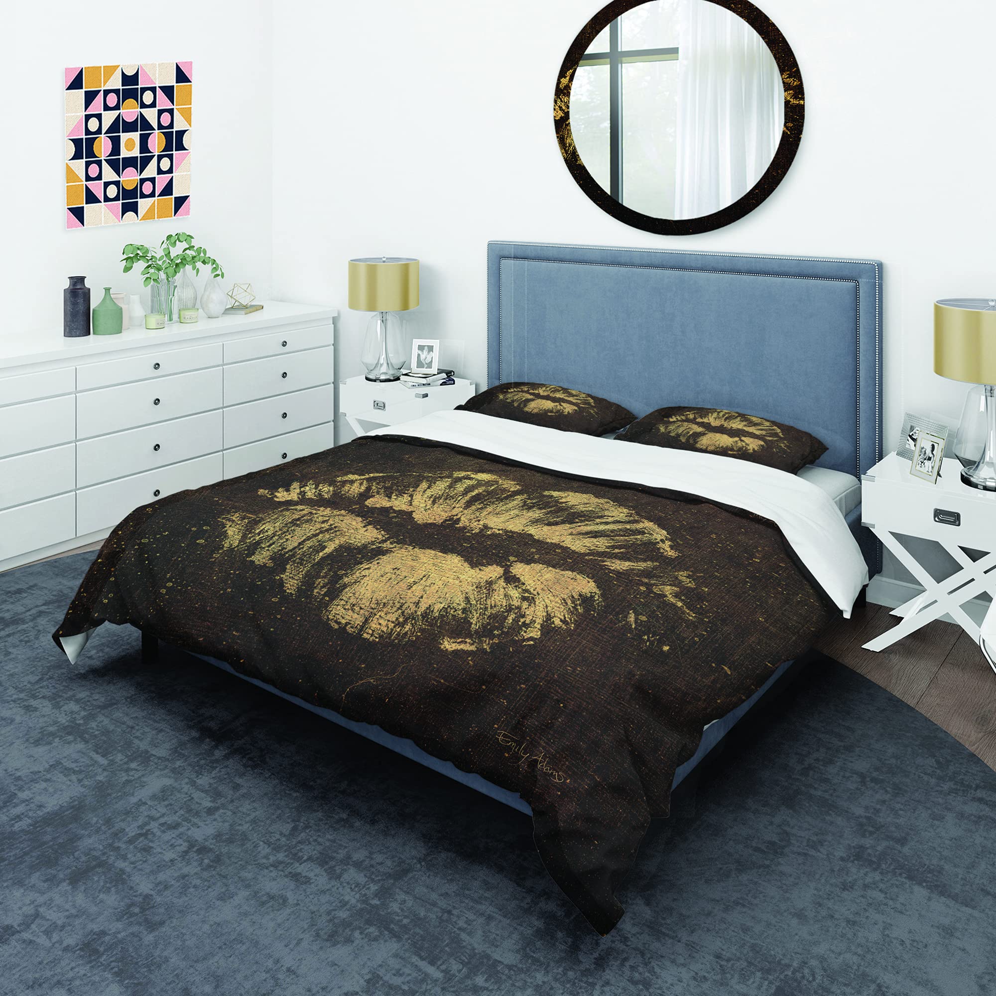 DesignQ Gold Lips Traditional Duvet Cover Set - King Size Luxury Bedding 3-Piece Collection for All Seasons | Perfect for Master Bedroom, Guest Room & Home Decor