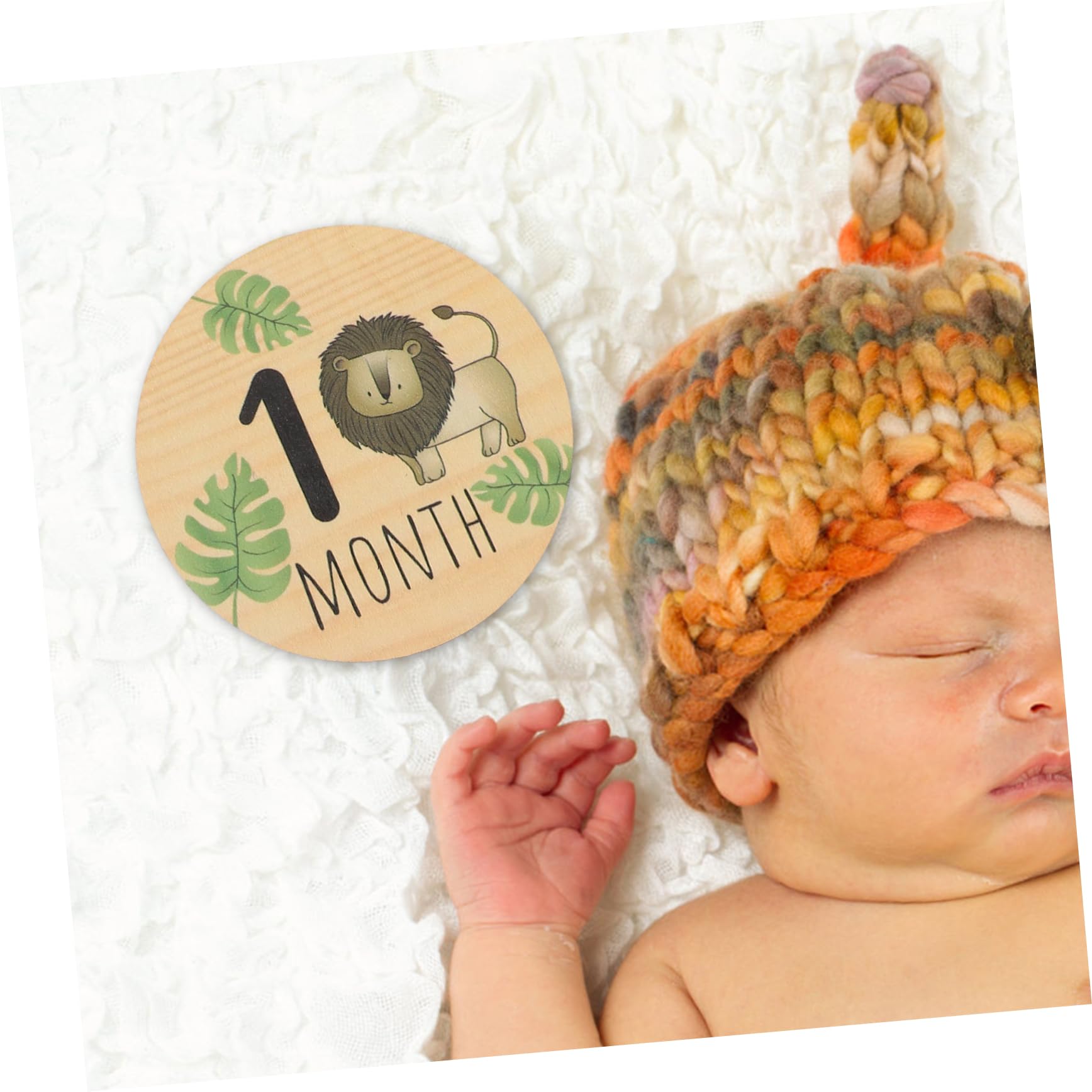 FAVOMOTO Wooden Baby Milestone Cards - Monthly Photo Props for Newborns, First Birthday, Nursery Decor - Perfect for Baby Shower Gifts & Memory Keepsakes