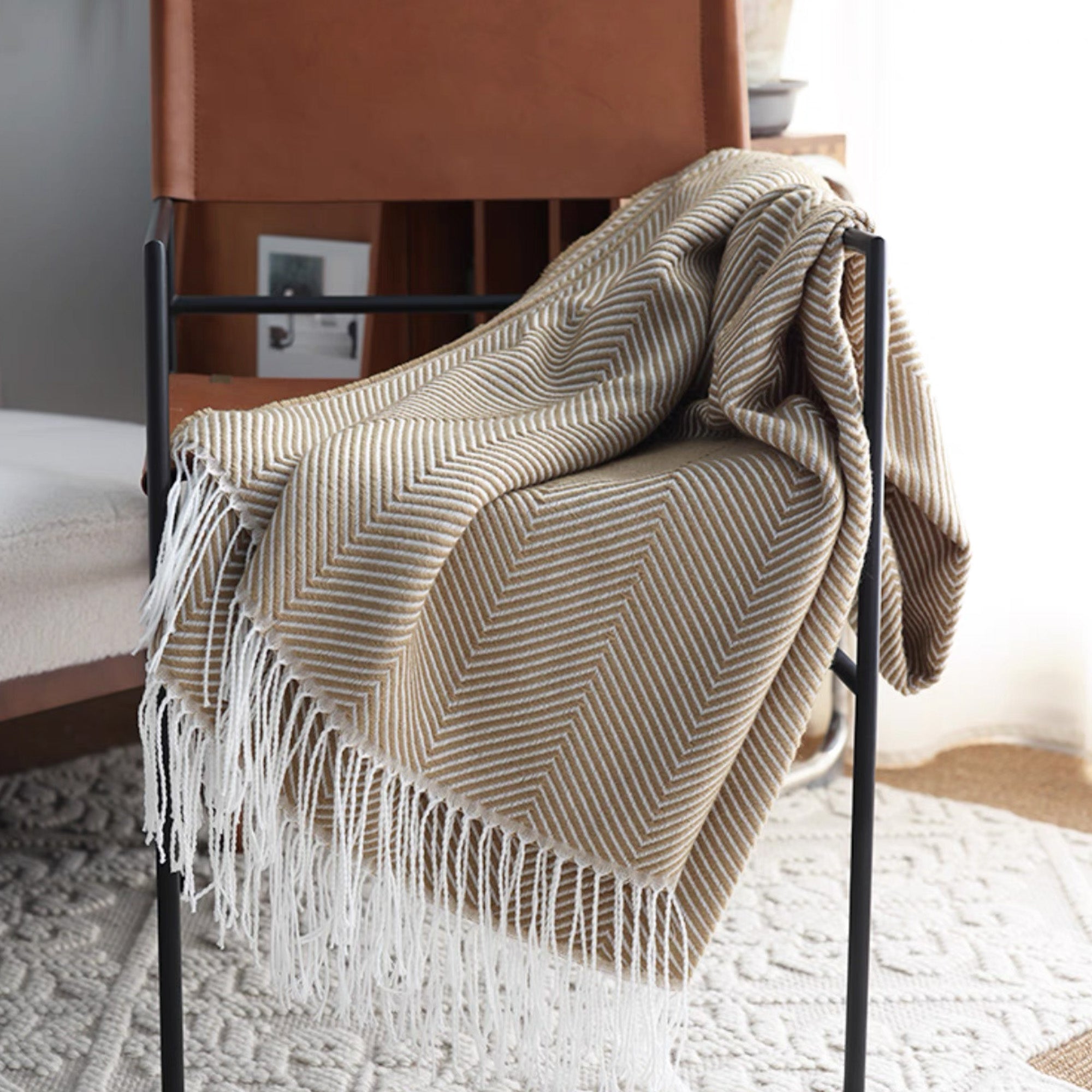Soft Herringbone Fringed Throw Blanket - Cozy Knit Blanket for Couch, Bed & Sofa - Perfect for Winter, Home Decor & Gift Giving