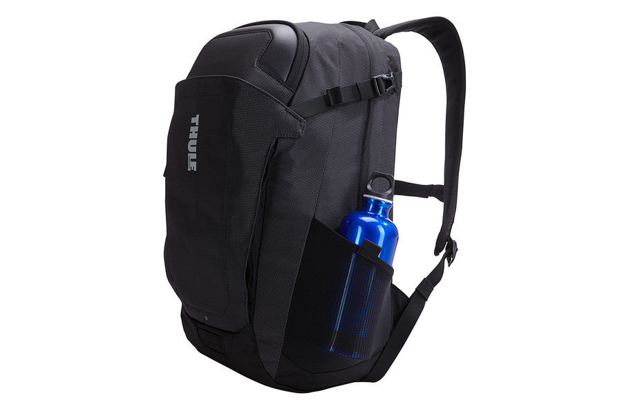 Thule EnRoute Triumph 2 Daypack - Lightweight Hiking Backpack for Men & Women, 20L Water-Resistant Travel Backpack with Laptop Sleeve - Perfect for Commuting, Hiking & Outdoor Adventures