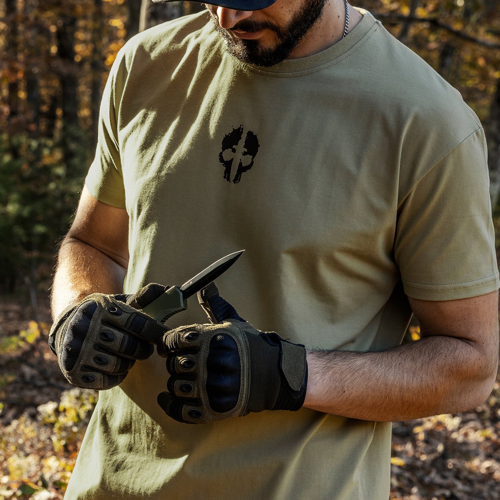 Premium Tekto Knives T-Shirt for Outdoor Enthusiasts - Comfortable & Durable Apparel for Camping, Hiking & EDC Gear Fans