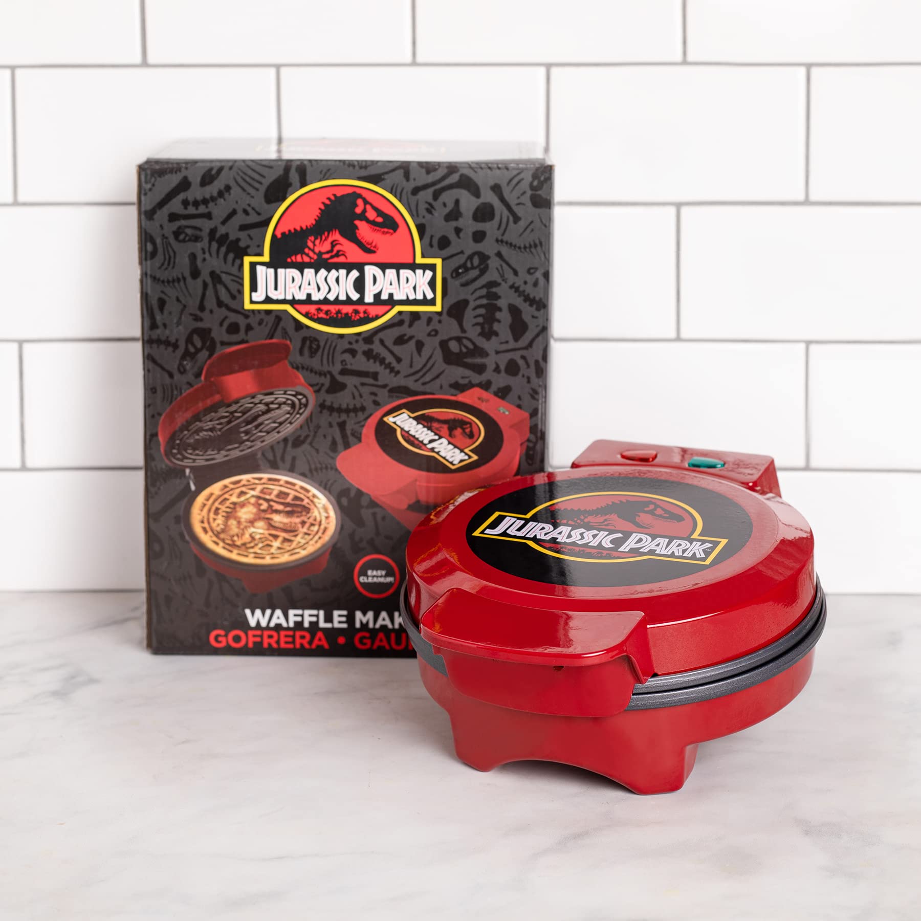 Jurassic Park Waffle Maker - Dinosaur Themed Waffle Iron with T-Rex Design - Perfect for Breakfast, Kids Parties & Jurassic Park Fans