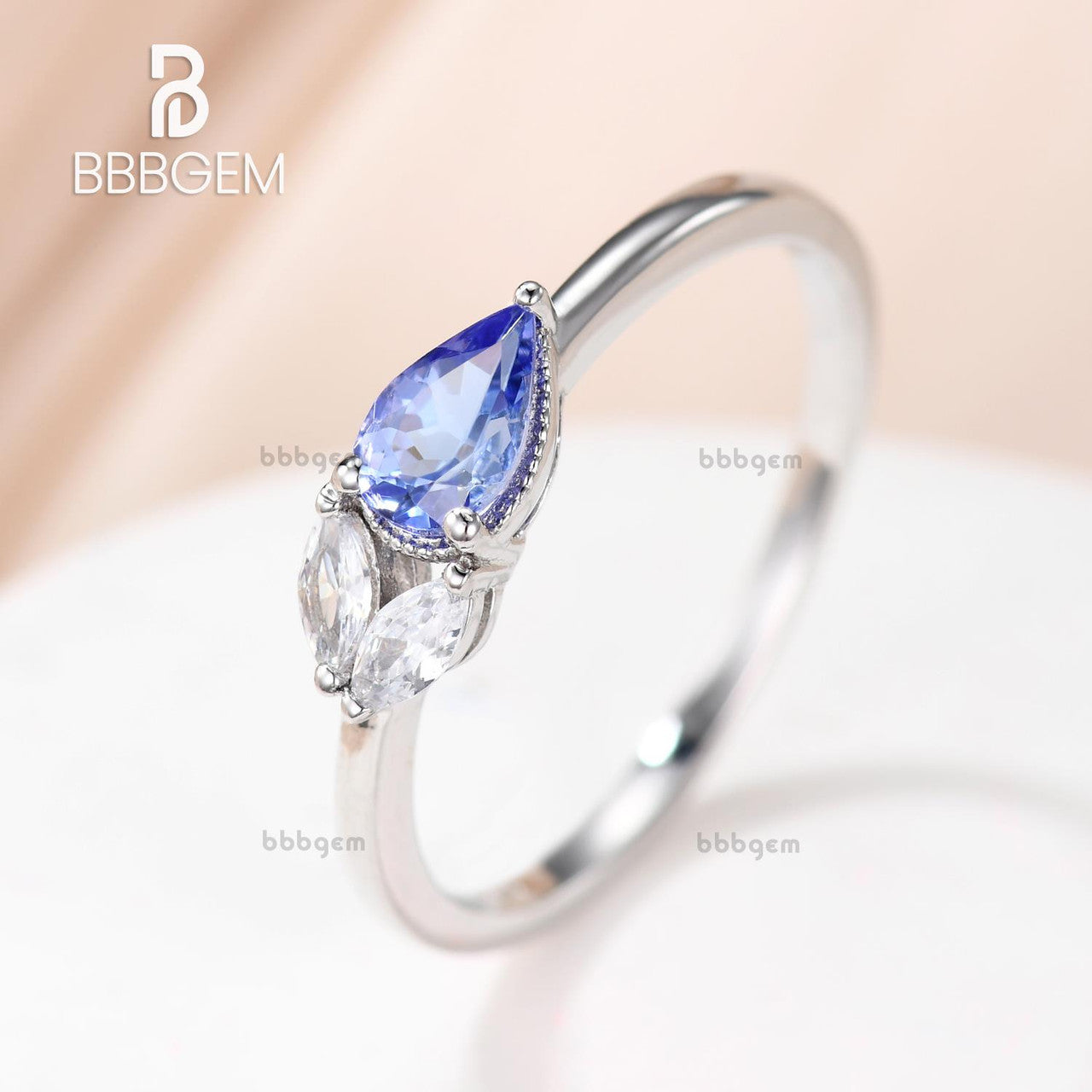 Natural Tanzanite Pear-Shaped East West Ring with Moissanite Diamond Accents - Elegant Jewelry for Weddings, Anniversaries & Special Occasions