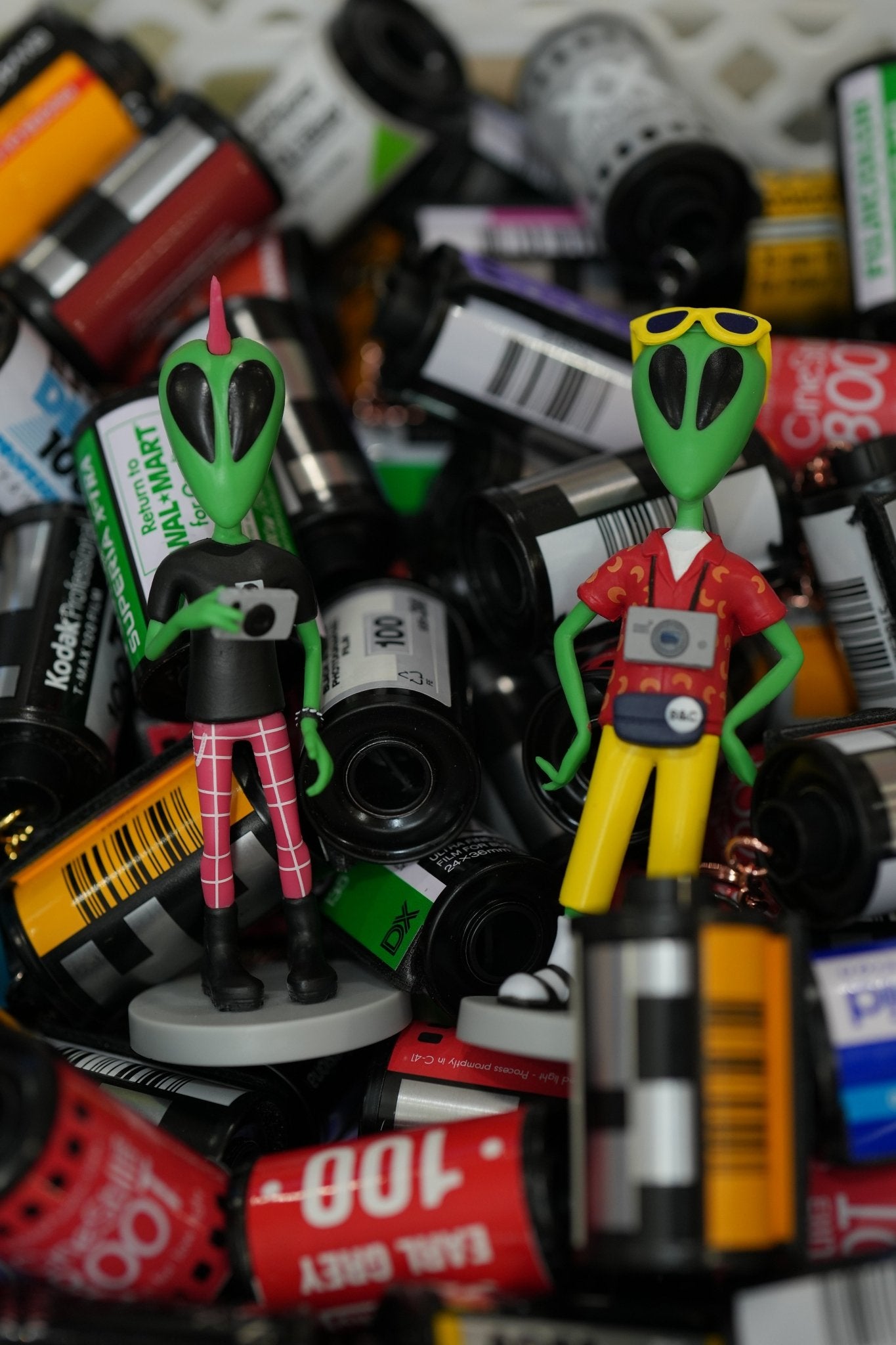 Unique Mystery Film Keychains - Vintage Movie Themed Collectible Keyrings for Film Lovers - Perfect for Gifts, Fan Merch, and Everyday Carry