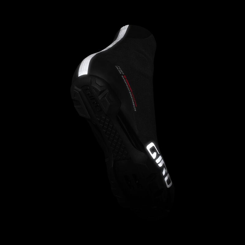 Giro Blaze Boot Unisex Winter Cycling Shoes - Waterproof Cold Weather Bike Boots for Men & Women - Perfect for Commuting, Mountain Biking & Snow Riding