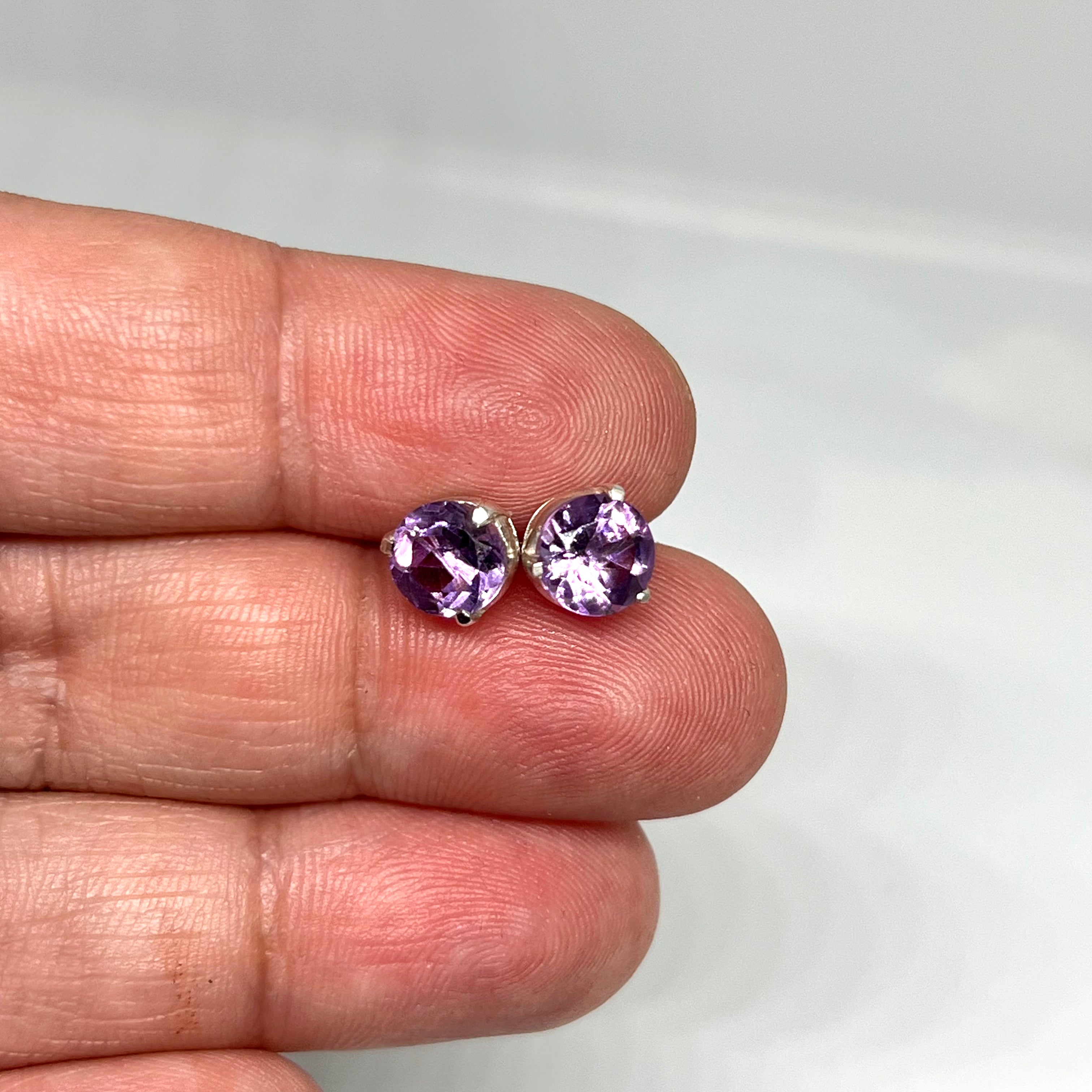 7mm Round Faceted Gemstone Stud Earrings - 3 Prong Set for Women (PSE006) | Perfect for Everyday Wear, Parties & Gifts