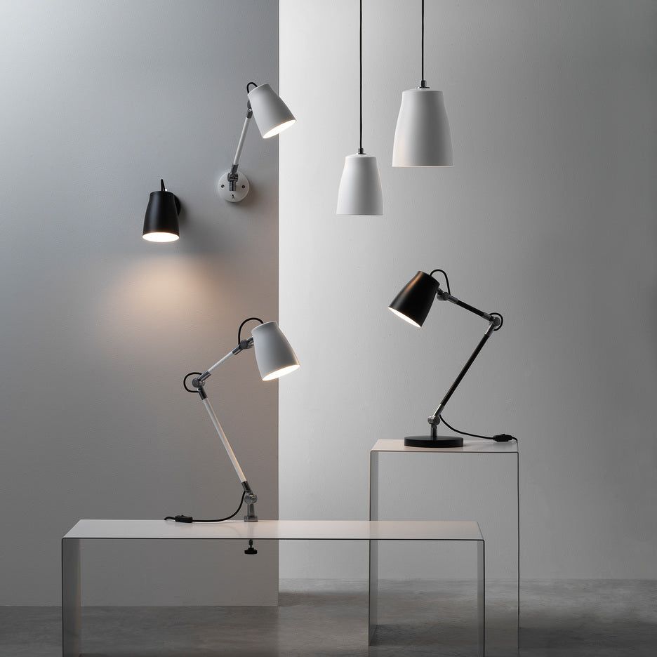 Atelier 1 Liter Wall Light in Matt Black - Modern Indoor/Outdoor Sconce Lighting for Living Room, Bedroom, or Patio