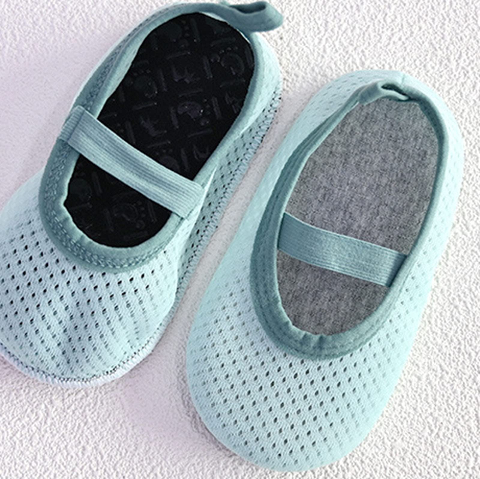 Quick Dry Kids Water Shoes for Toddlers - Non-Slip Barefoot Swim Shoes for Boys & Girls, Solid Color Beach Aqua Socks - Perfect for Pool, Beach, Water Parks & Summer Activities