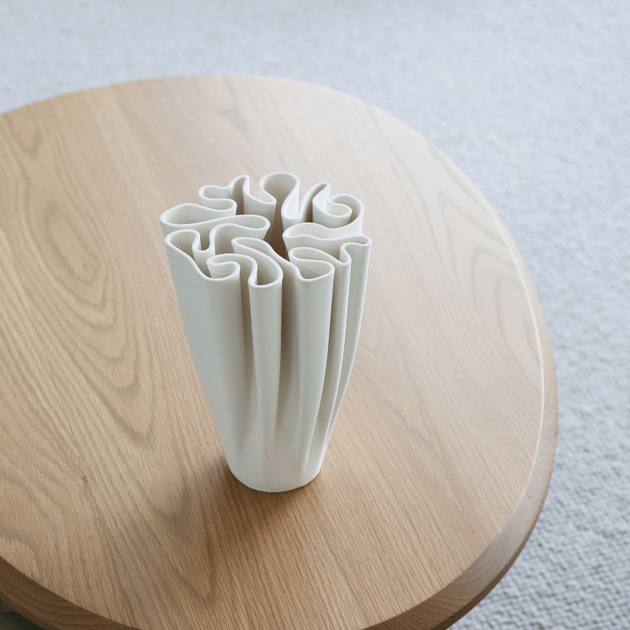 FERM LIVING Dedali Vase - Modern Ceramic Home Decor for Living Room, Bedroom, Office - Minimalist Off White Table Centerpiece for Flowers & Interior Design